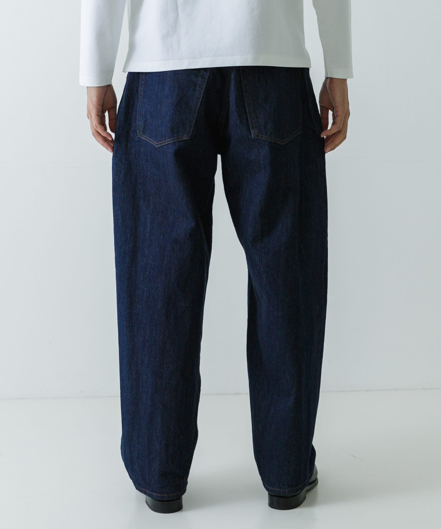 身長：185cm サイズ：34