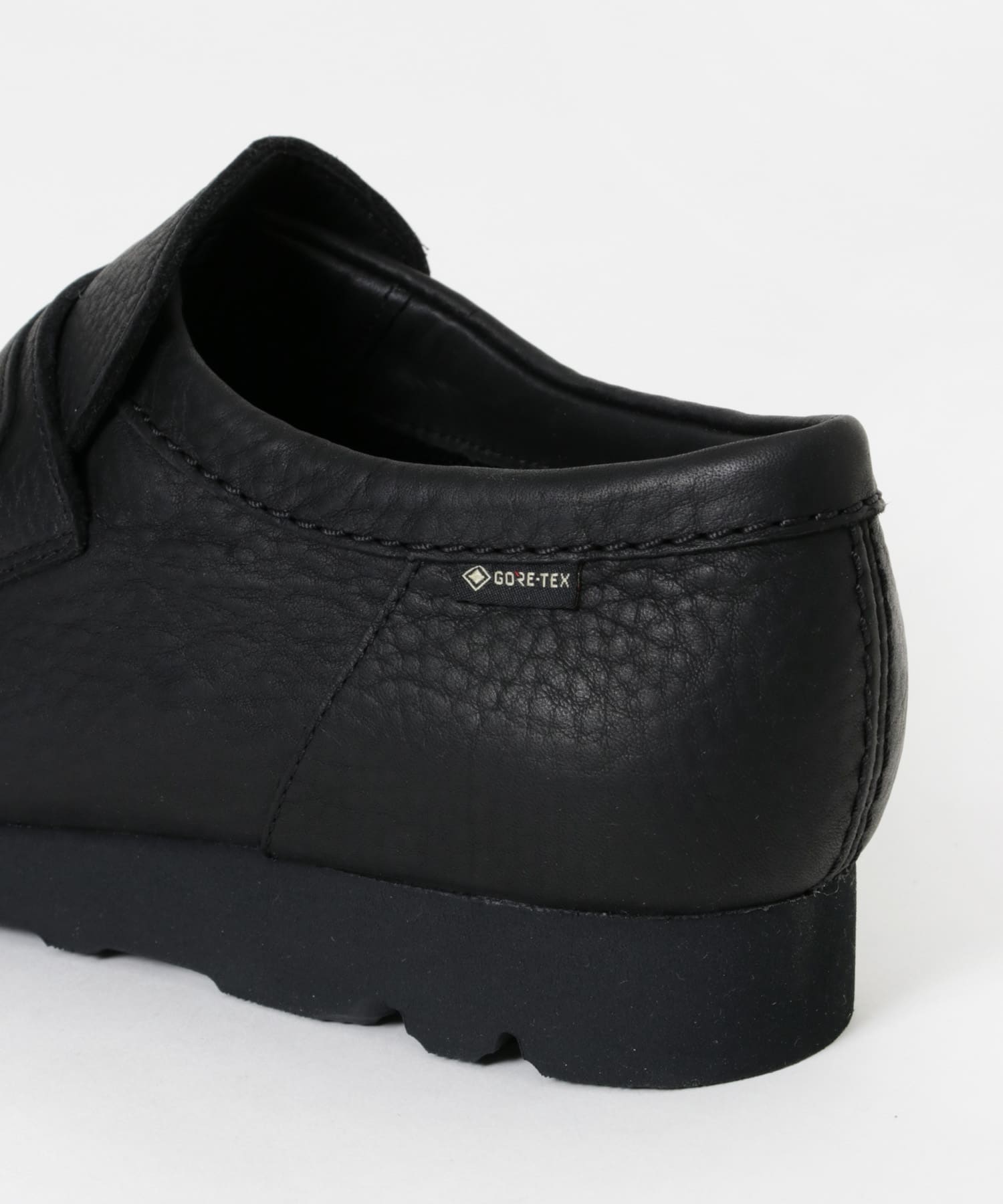 Clarks WallabeeLoaferGTX(7 BK Leather): シューズ｜URBAN RESEARCH