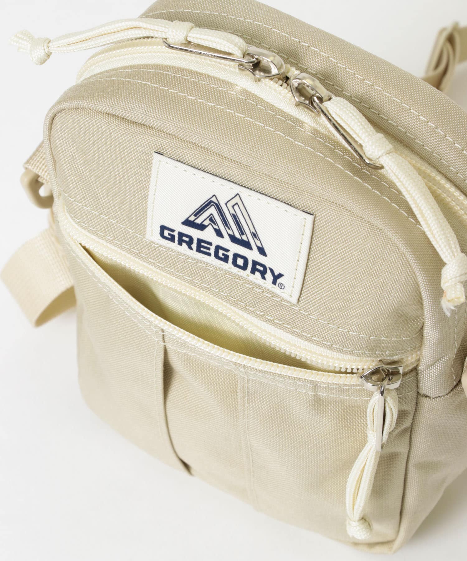 GREGORY　クイックポケットM SAND BEIGE -