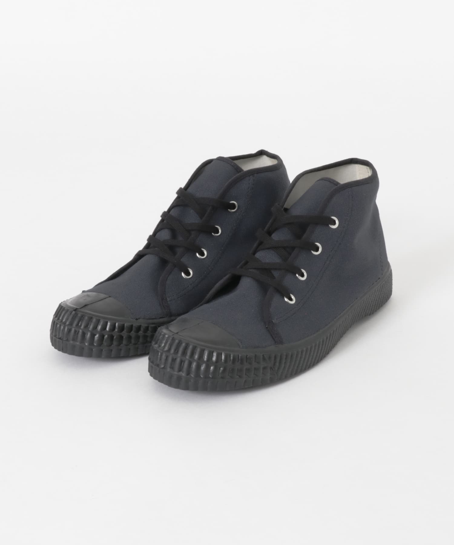REPRODUCTION OF FOUND　SOVIET MILITARY TRAINER CHARCOAL 41