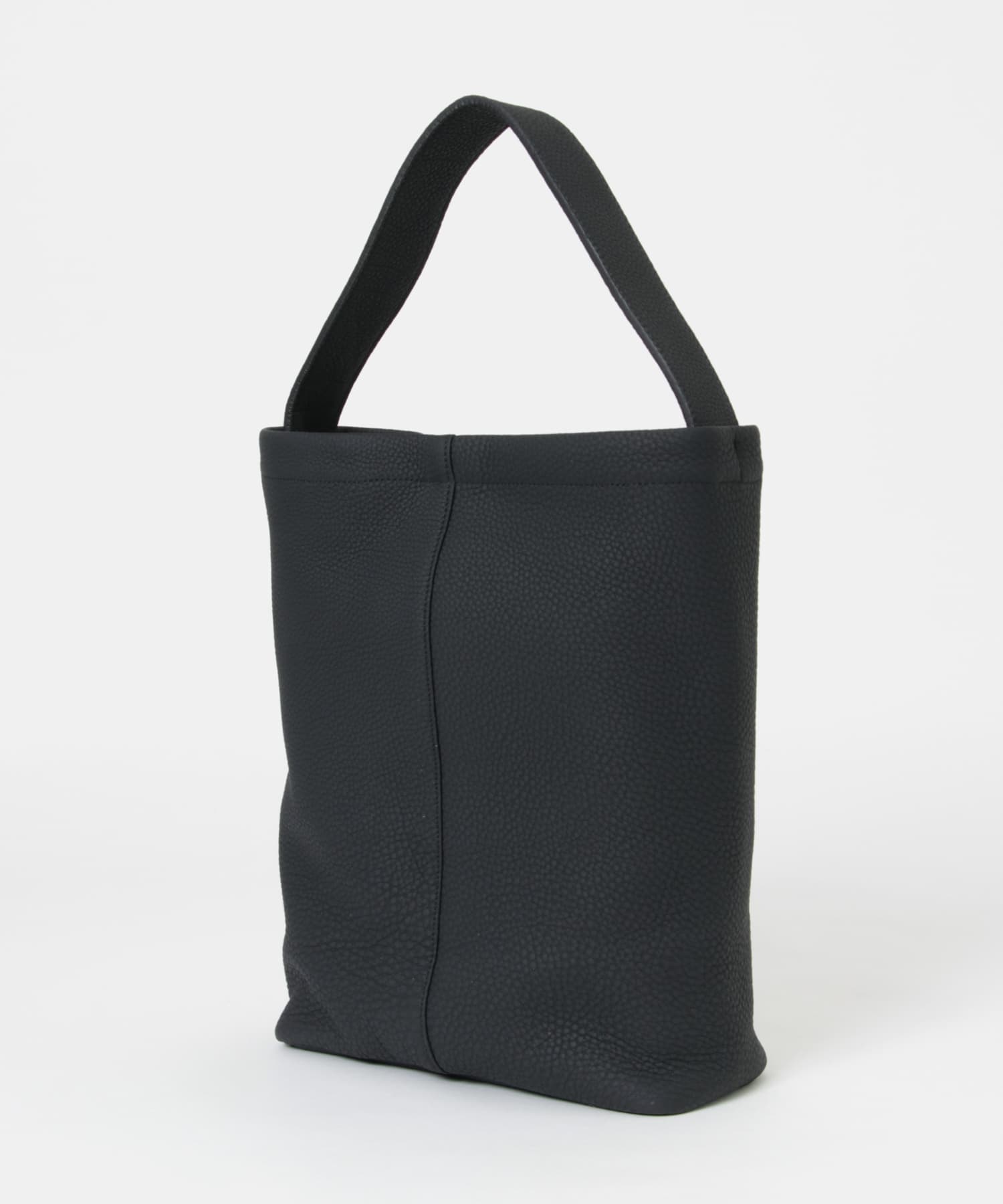 ITTI　MARY BUCKET SHOULDER BLACK FREE