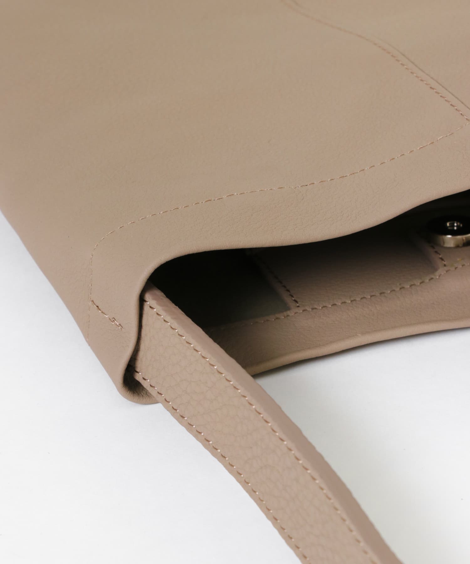 ITTI　MARY SHOULDER - PM TAUPE FREE