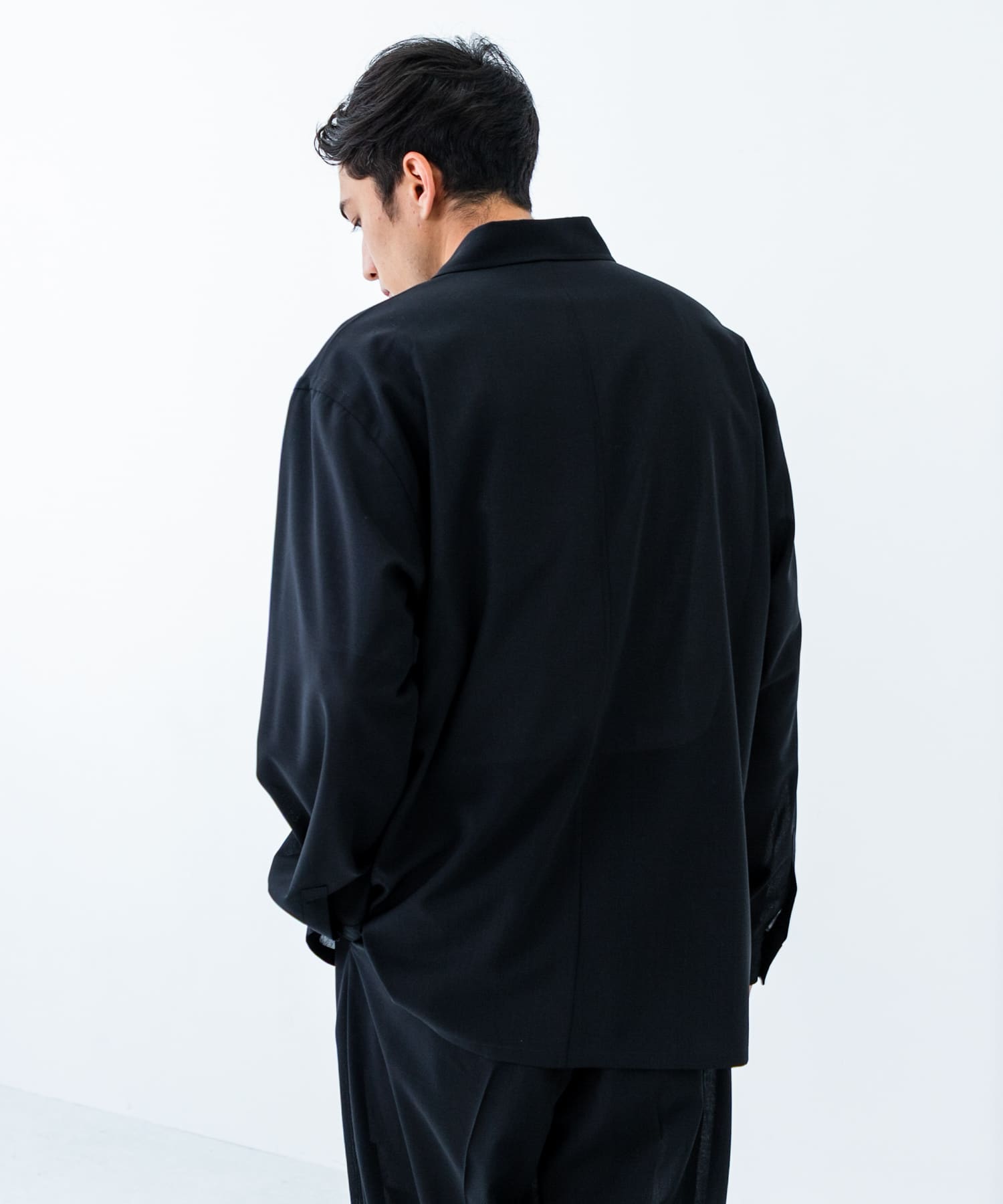 身長：181cm サイズ：6