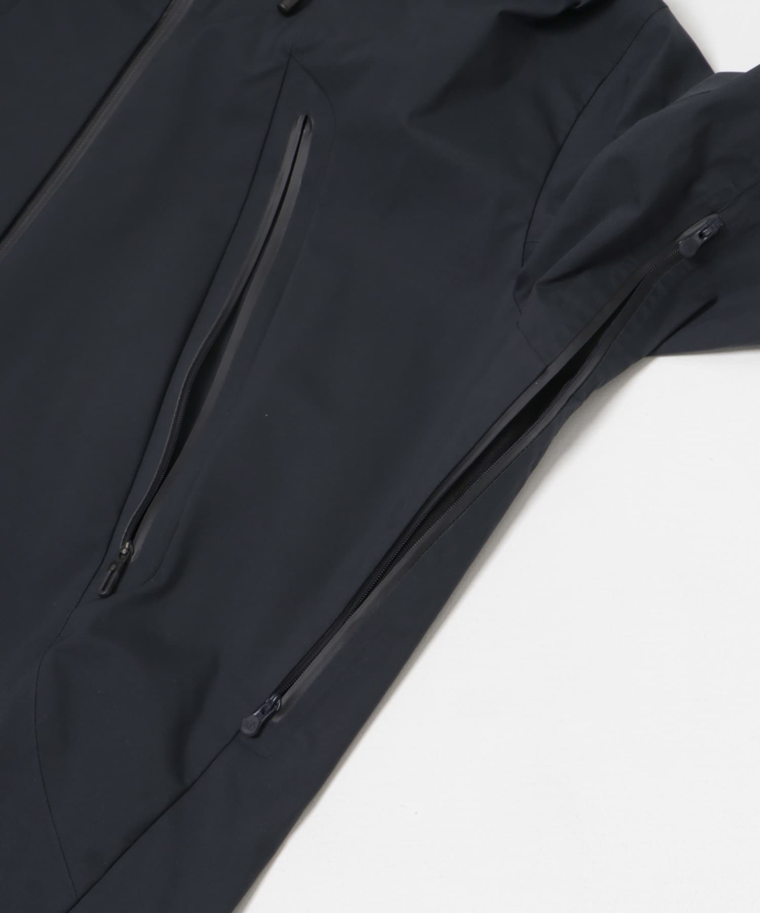 DESCENTE ALLTERRAIN　CREAS NV01 M