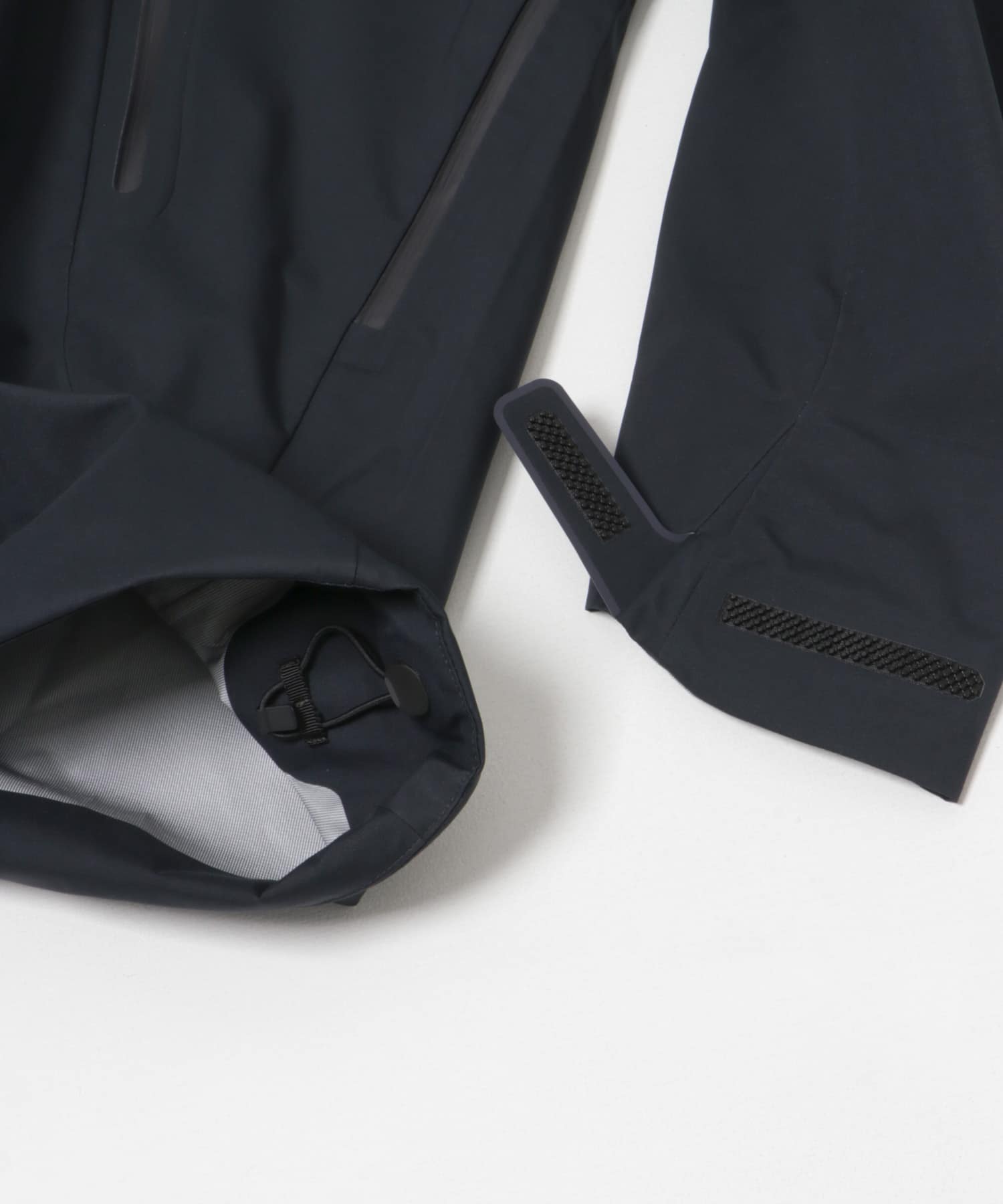 DESCENTE ALLTERRAIN　CREAS NV01 M