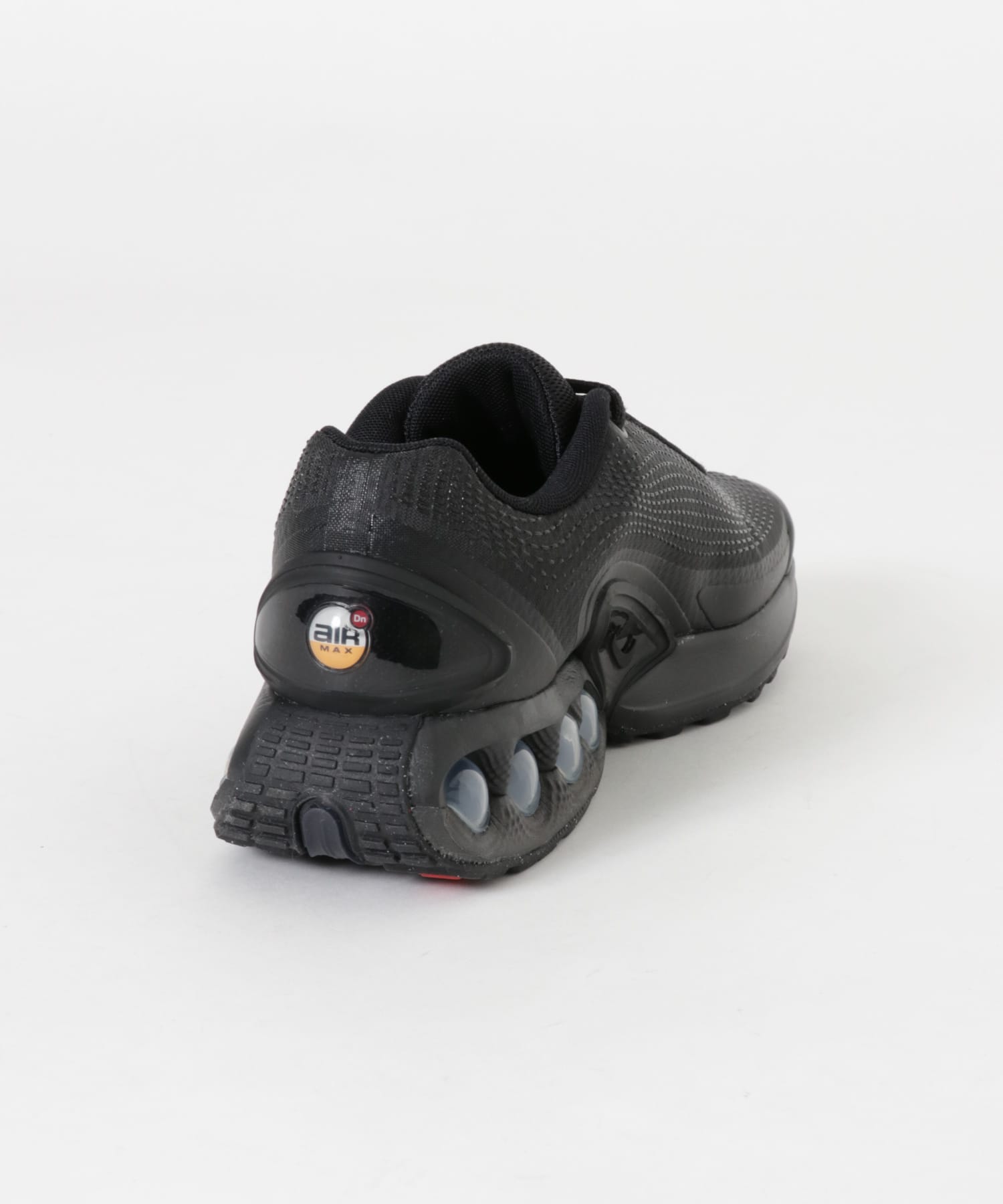 NIKE　ナイキ エア マックス DN BLACK 26