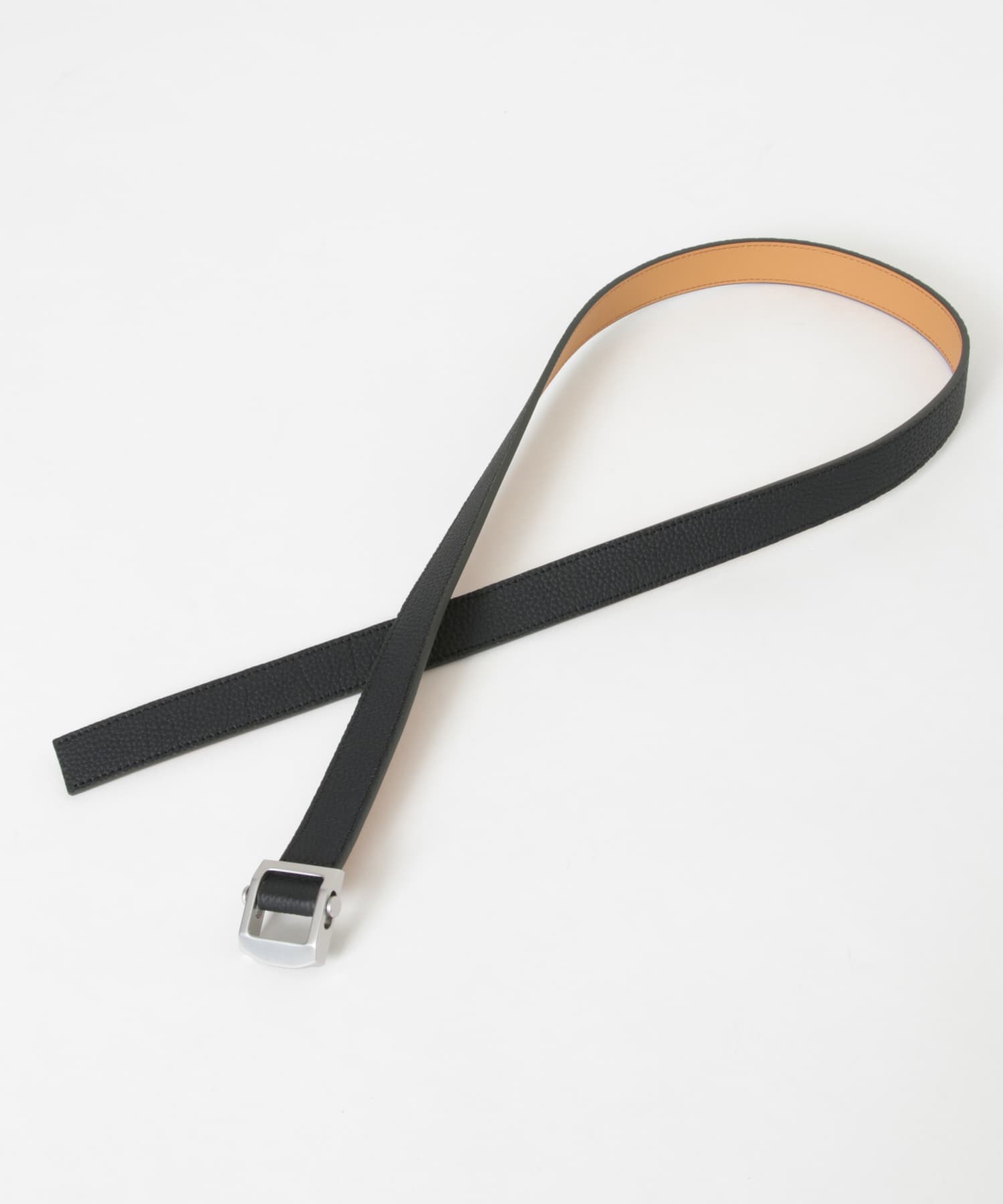 ITTI　HERRIE HOLELESS BELT BLACK FREE