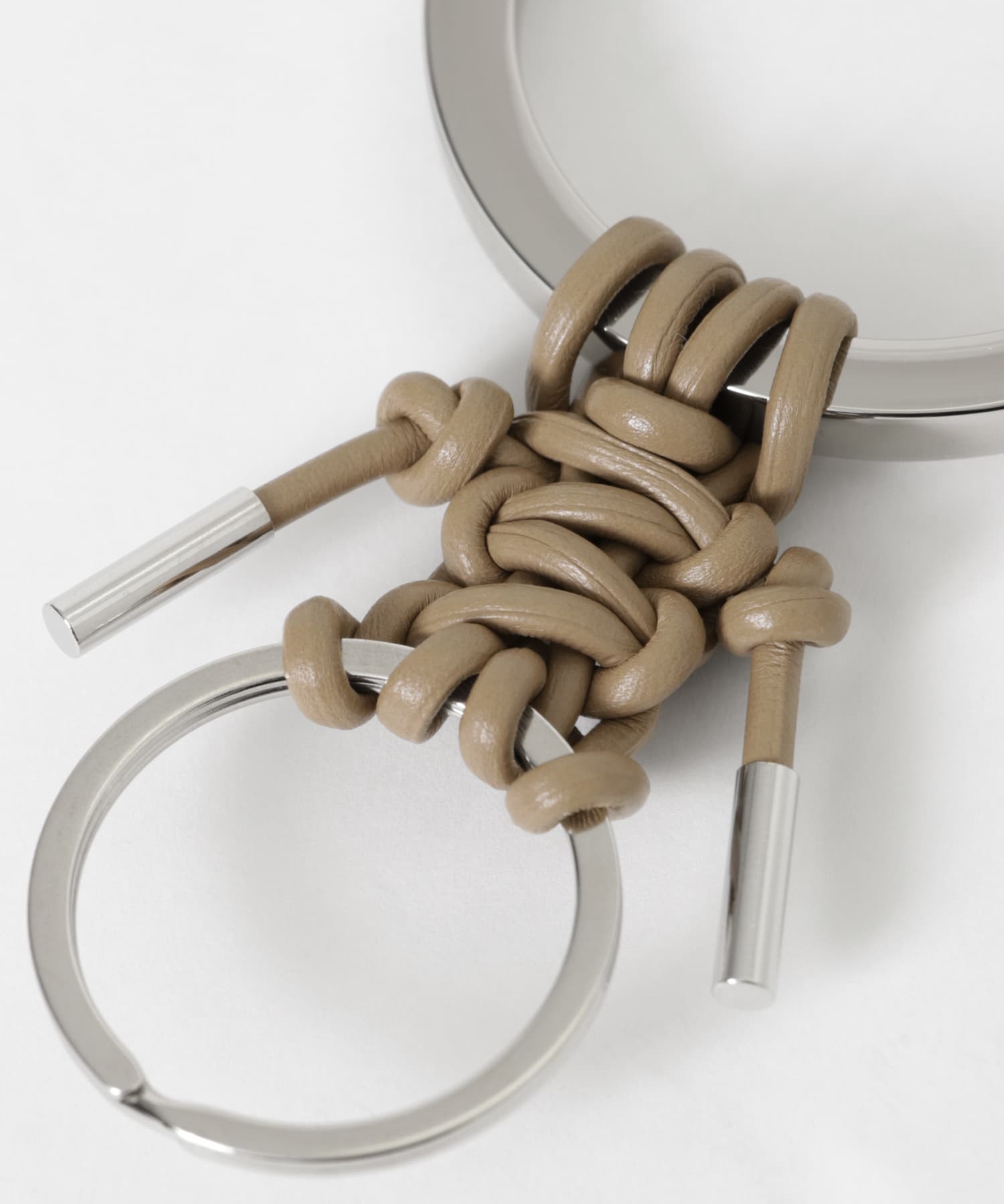 『一部別注カラー』ITTI　CRISTY KNOTMAN RING TAUPE FREE