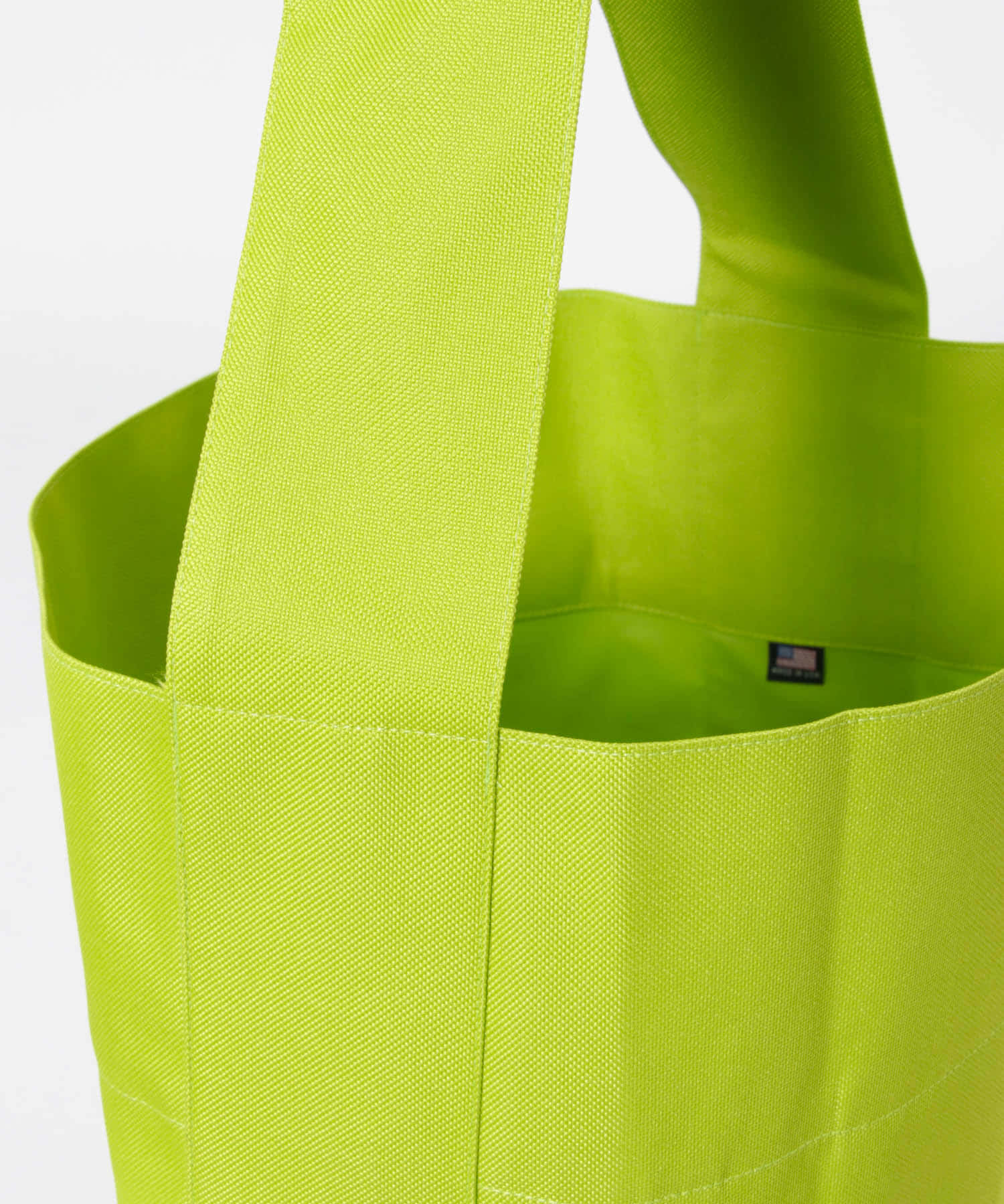 Kaan　BUCKET TOTE WP LEMONGRASS FREE