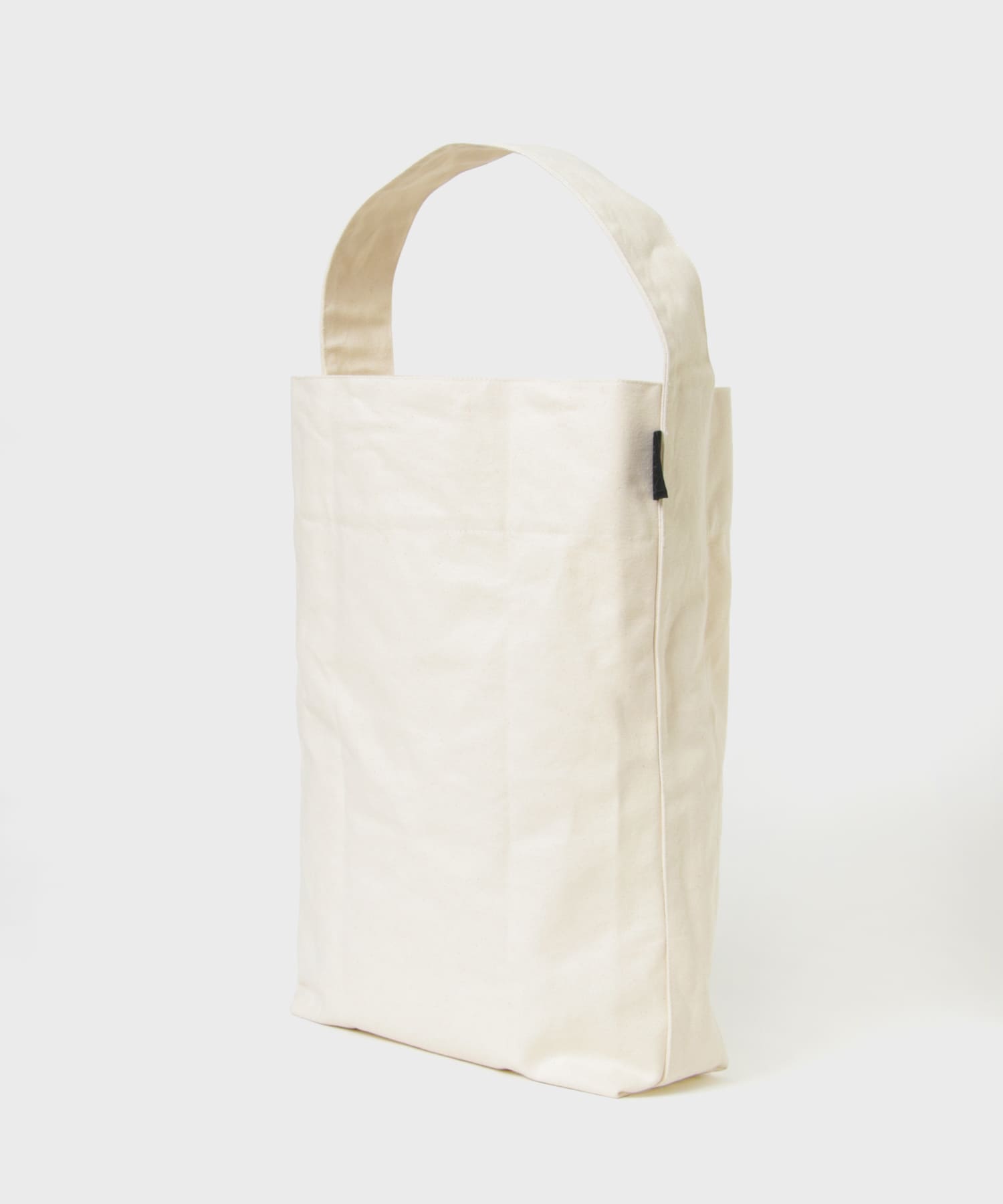 Kaan　MEGA BUCKET TOTE NATURAL FREE