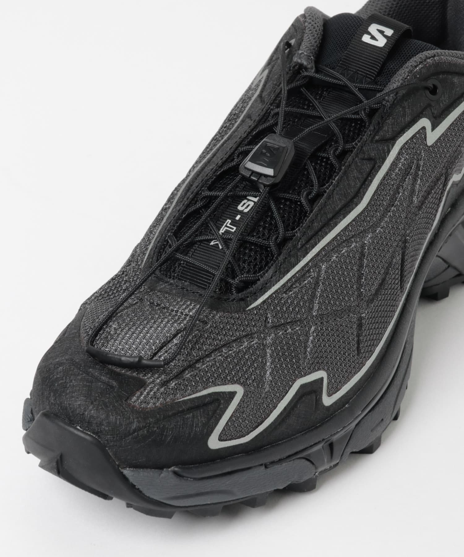 SALOMON　XT-SLATE BLACK 26