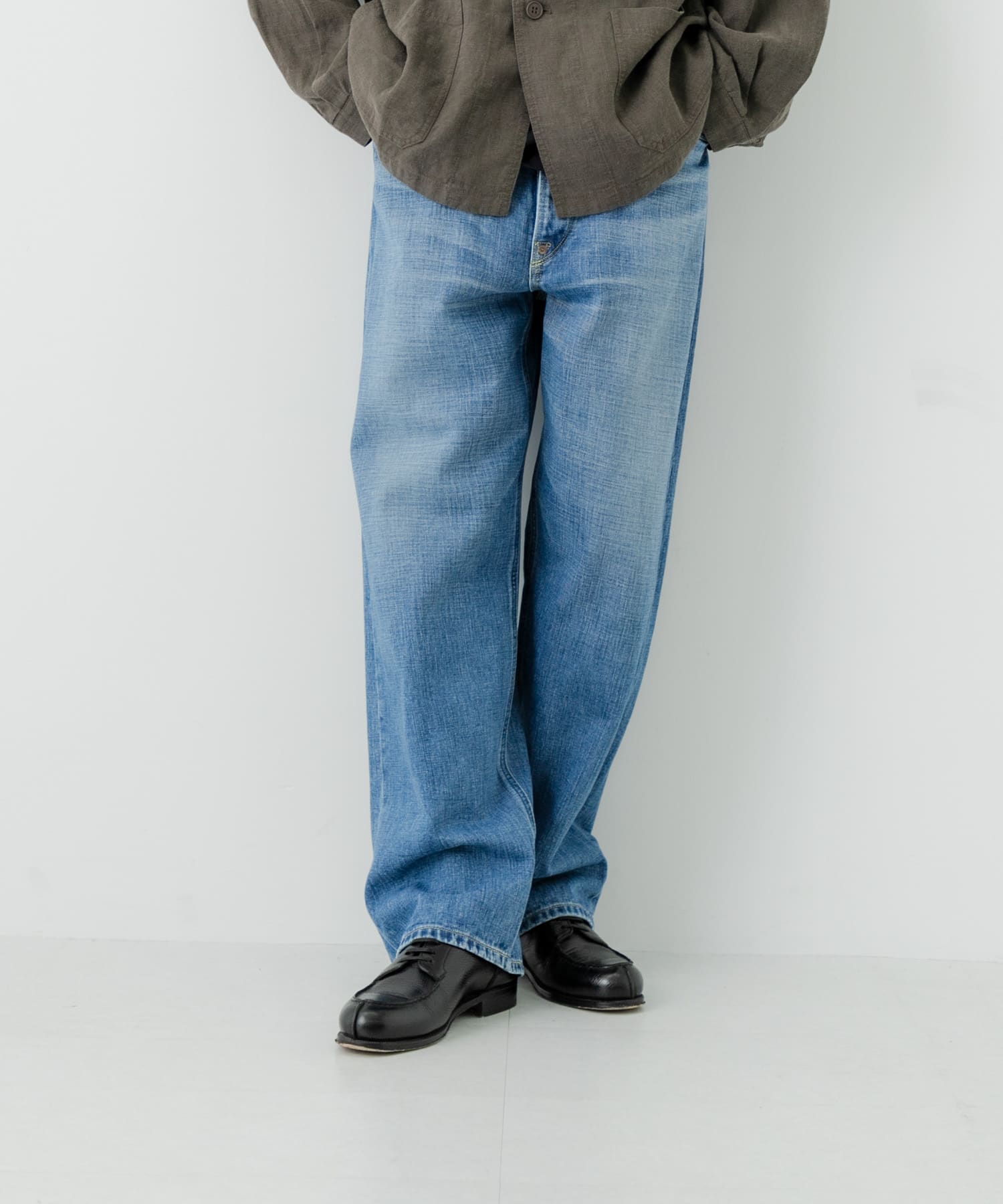 身長：181cm サイズ：32