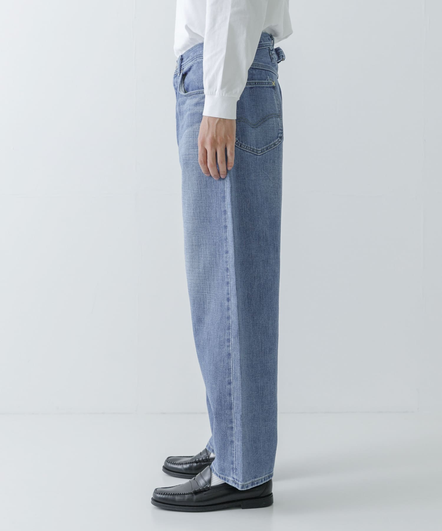 身長：185cm サイズ：32