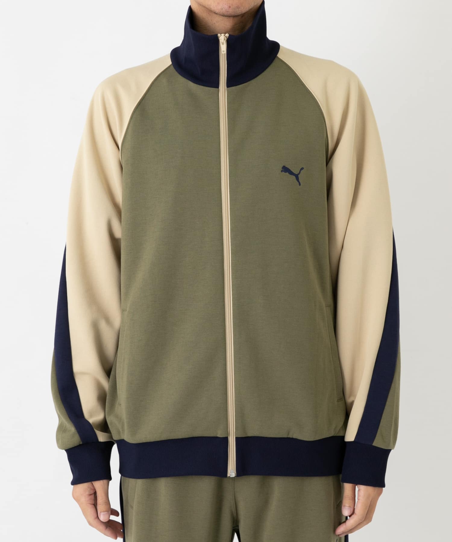 PUMA OLIVE