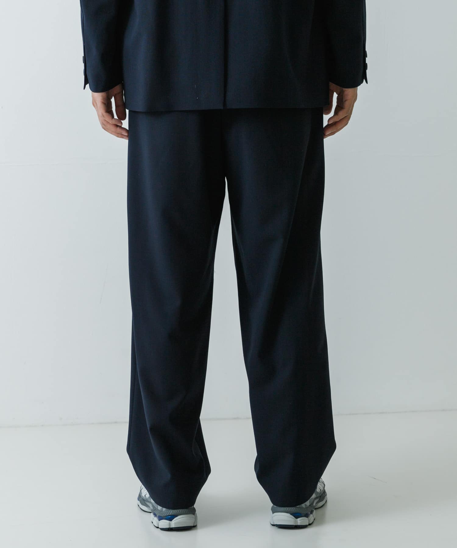 身長：185cm サイズ：6