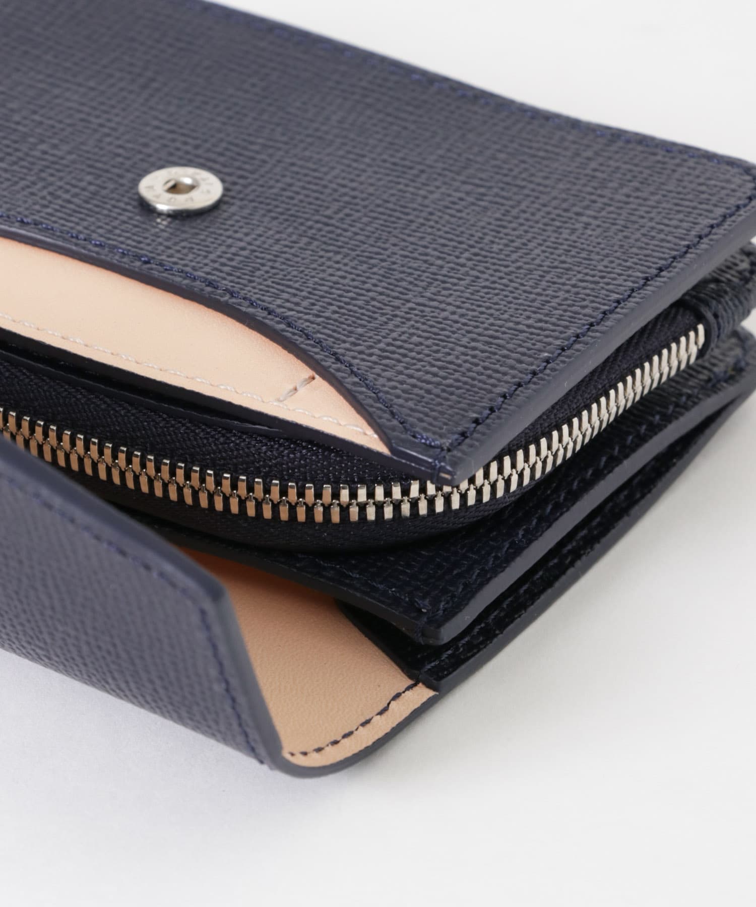 Hender Scheme flap billfold(- brown): 財布/小物｜URBAN RESEARCH