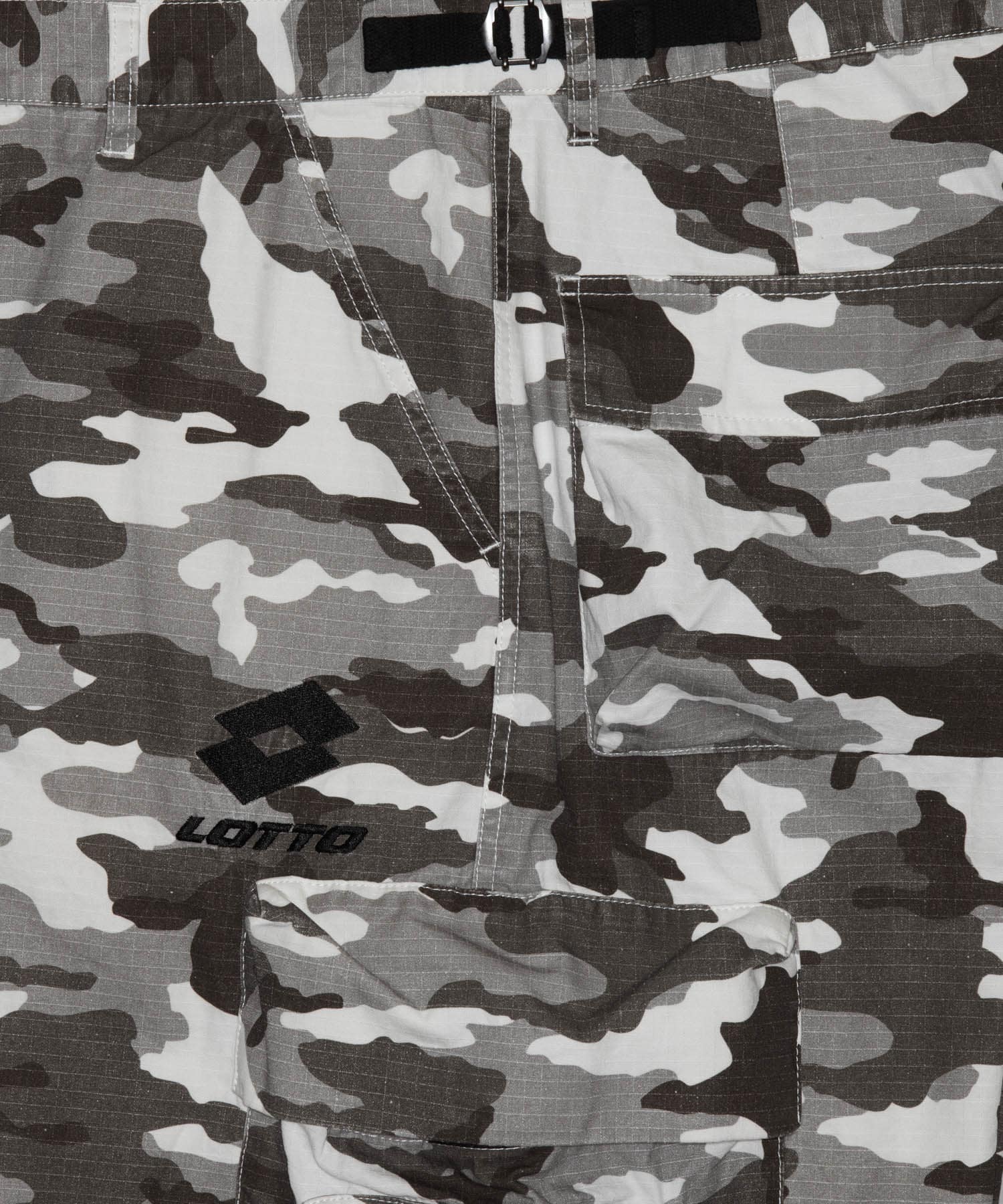 LOTTO　CAMOFLAGE CARGO SHORTS WHITE M