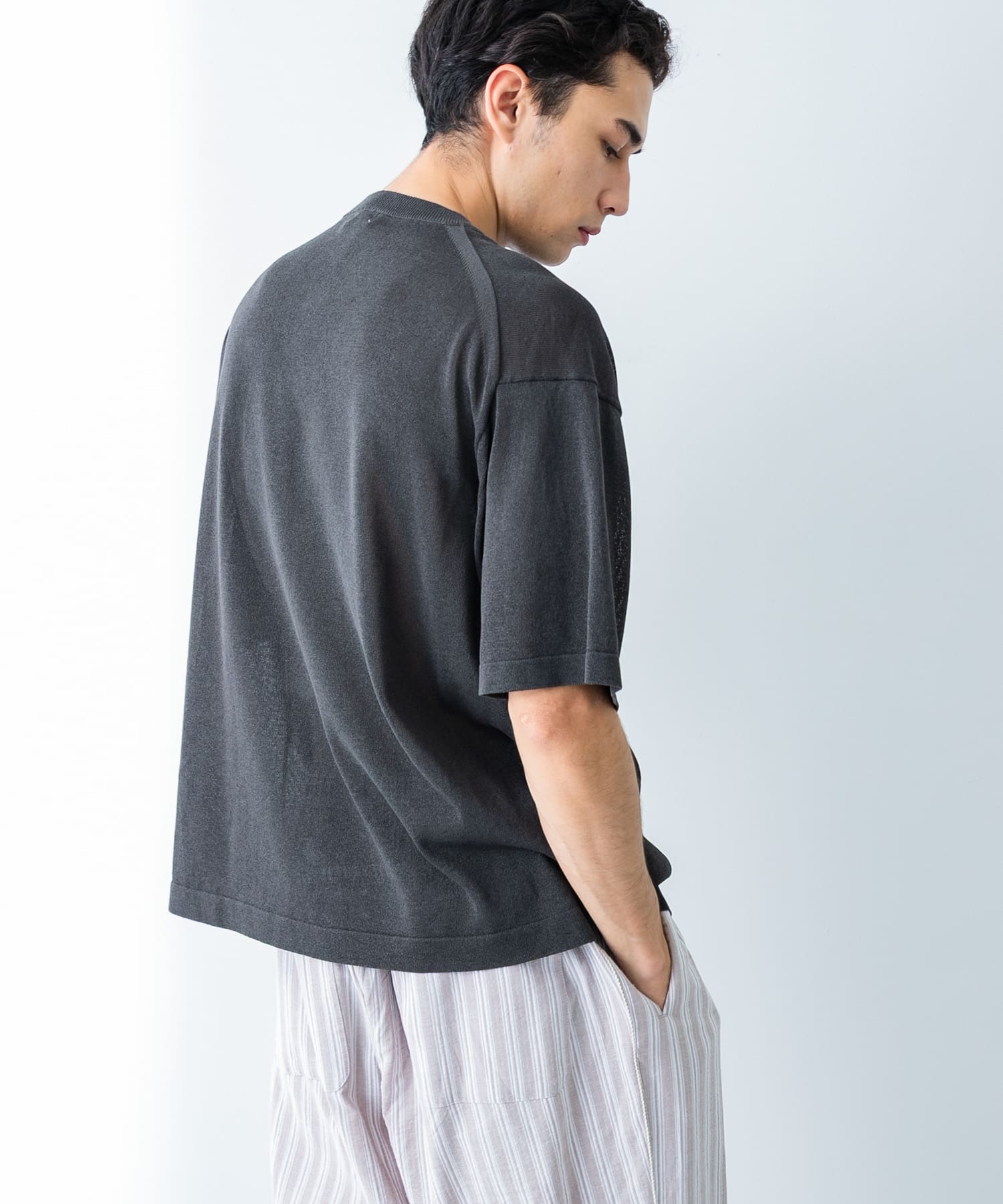 身長：181cm サイズ：2