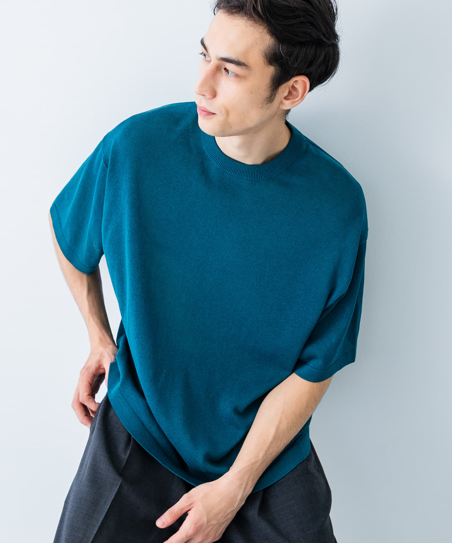 身長：181cm サイズ：2