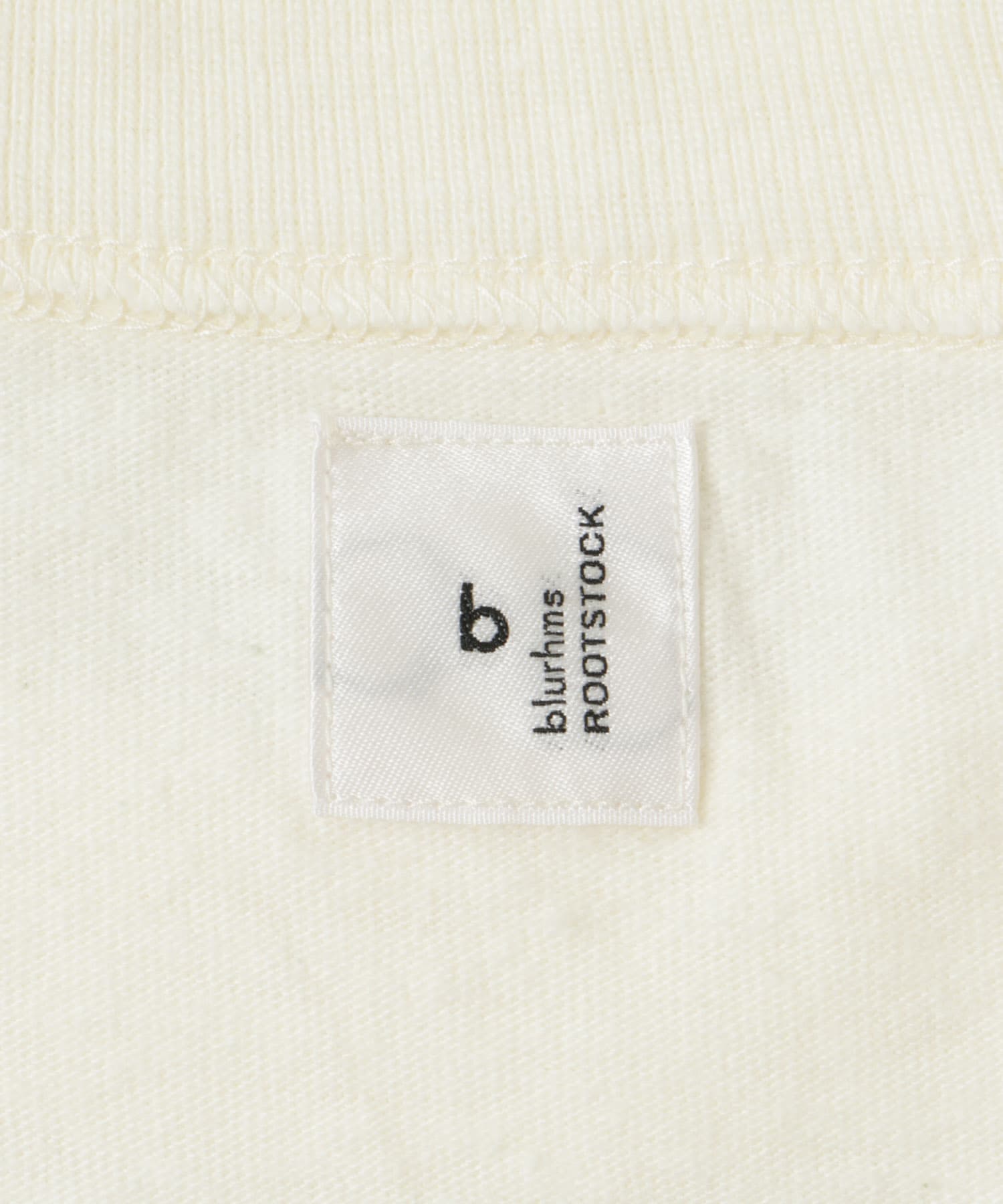 blurhmsROOTSTOCK　ARMEE Print T-shirts WIDE Ivory/Blk 3