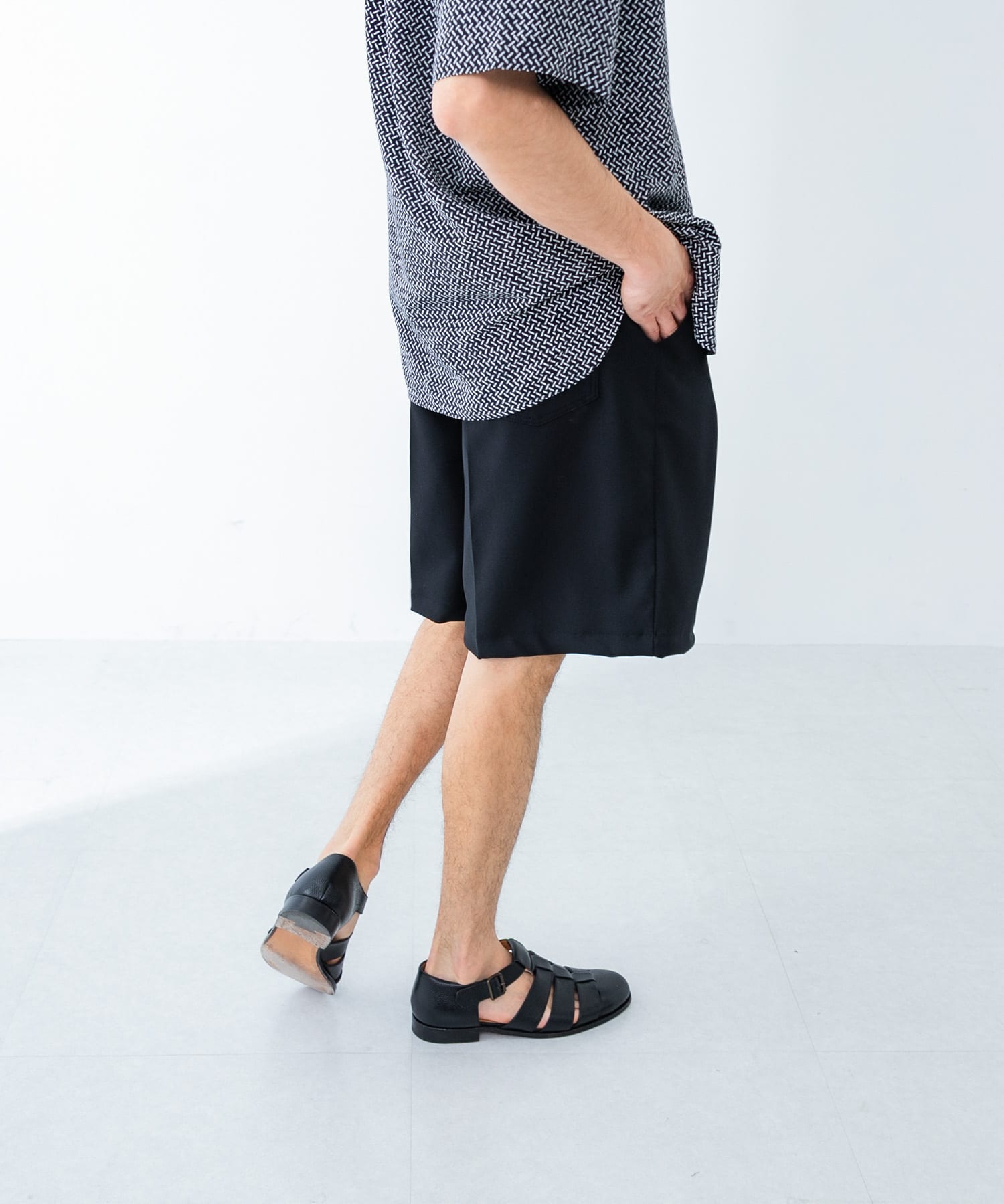 175/BLACK
