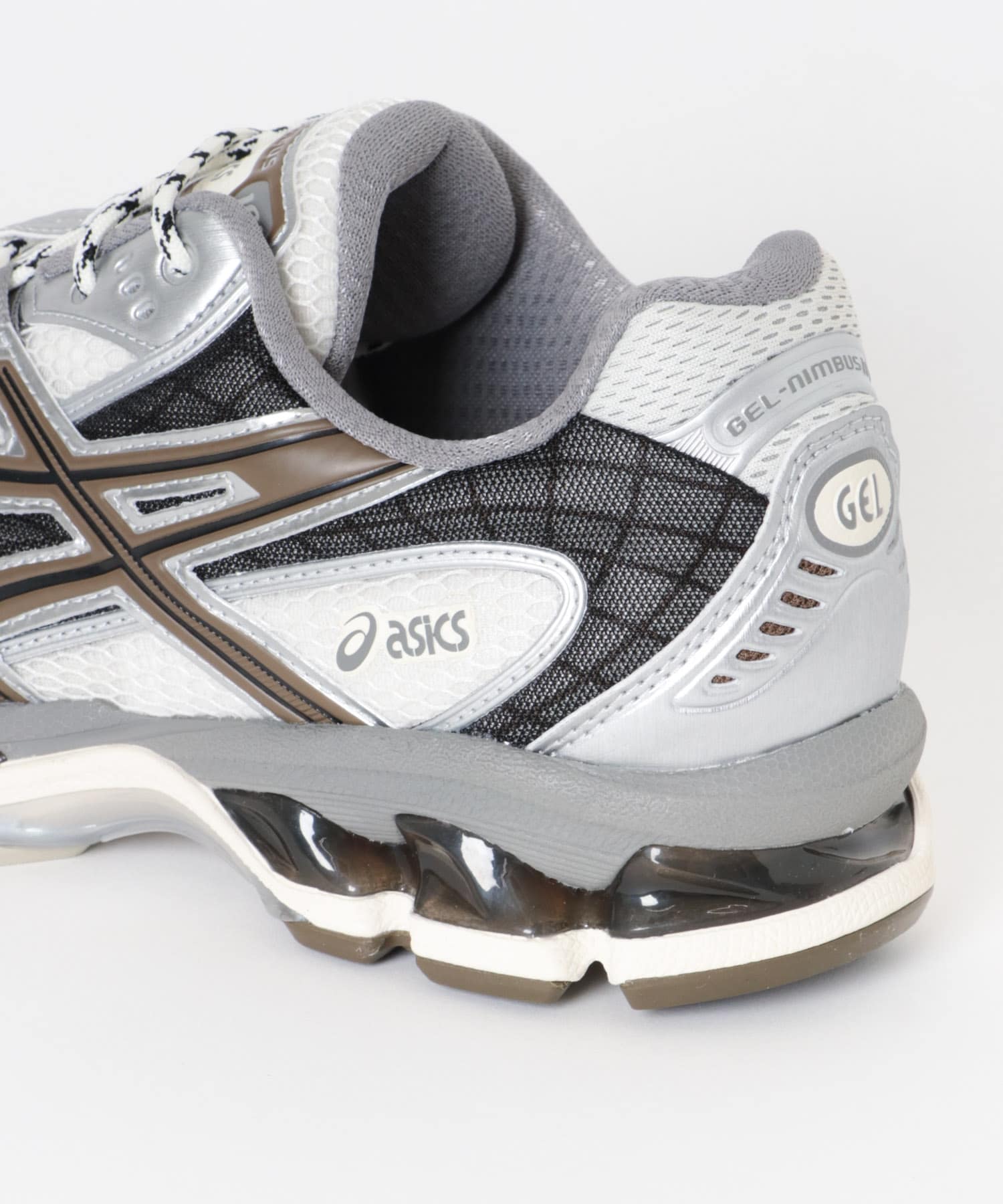 ASICS　GEL-NIMBUS 10.1 107 CREAM 26