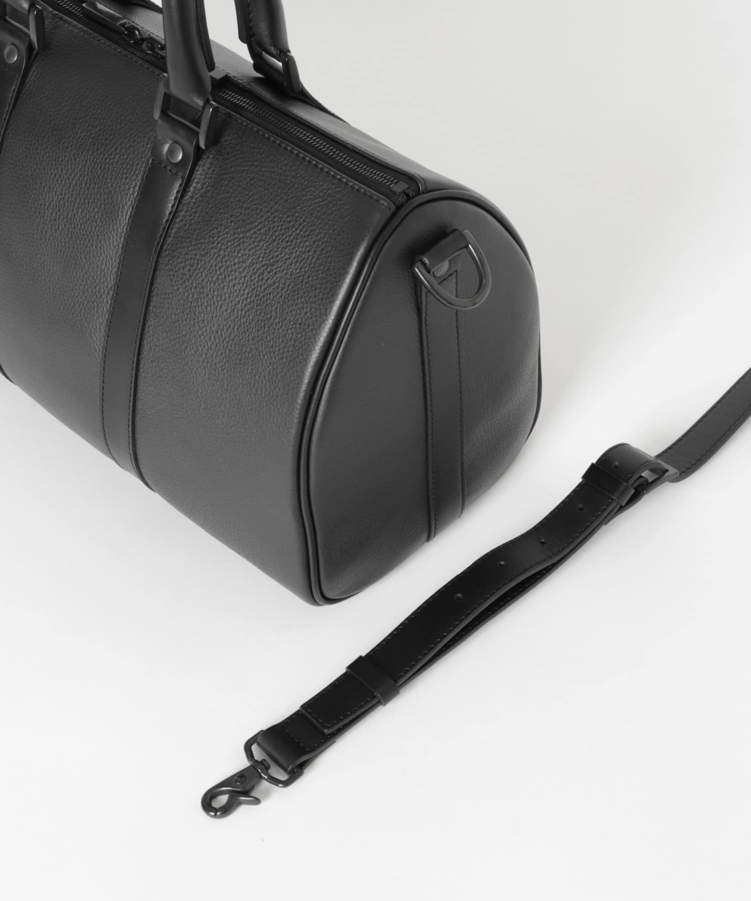 semoh　Cow Leather Boston Bag BLACK 1