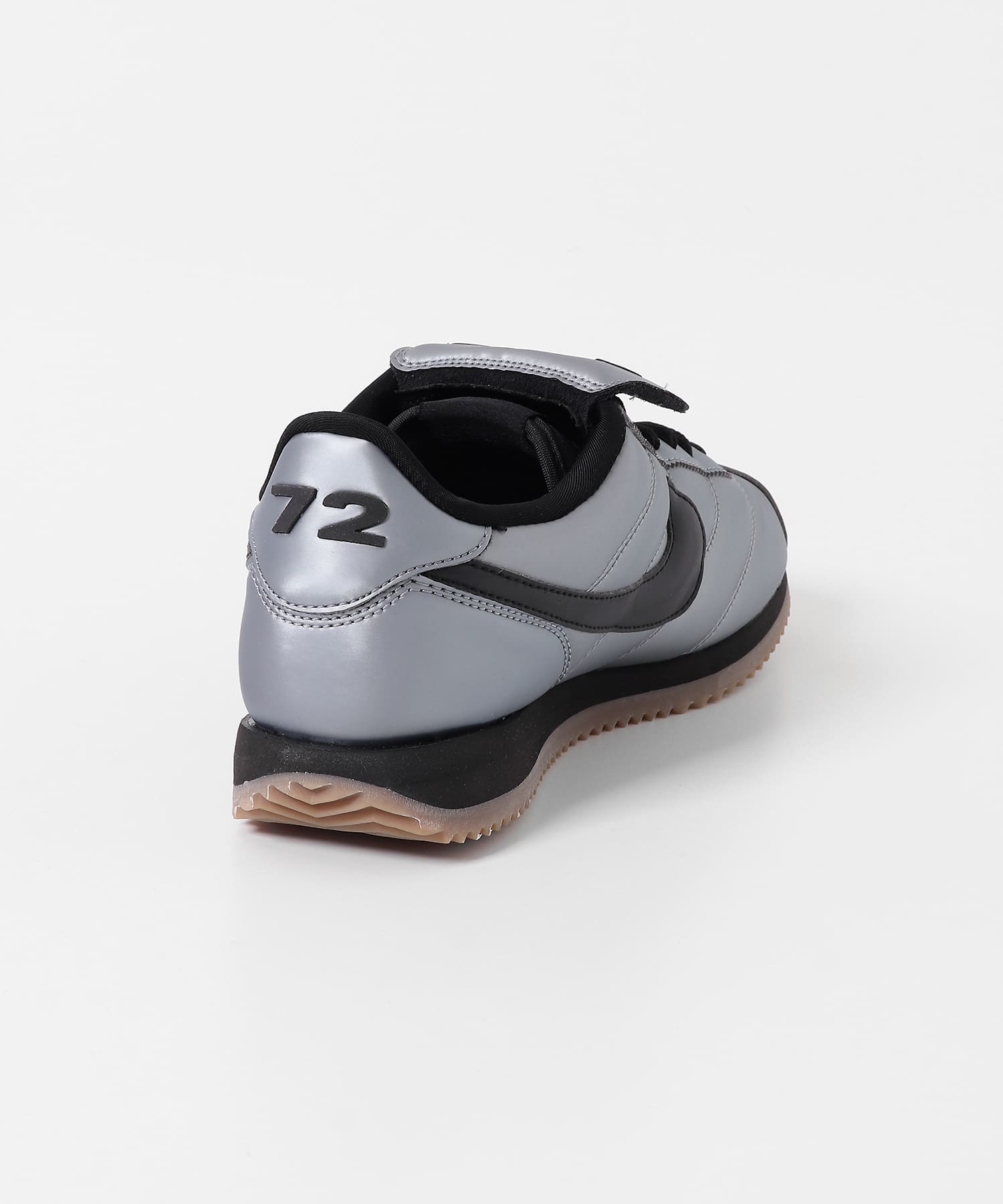 NIKE　コルテッツ SE メタリックグレー 26