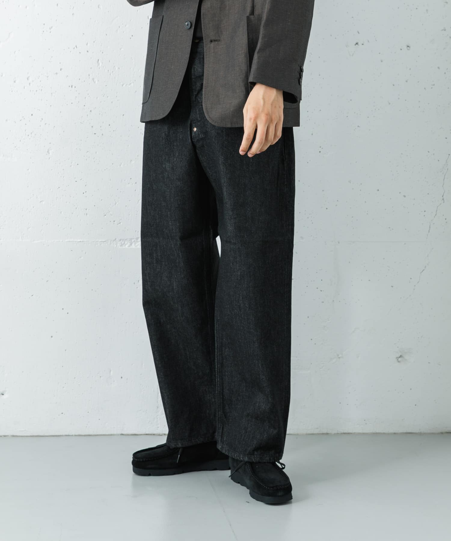 身長：185cm サイズ：32