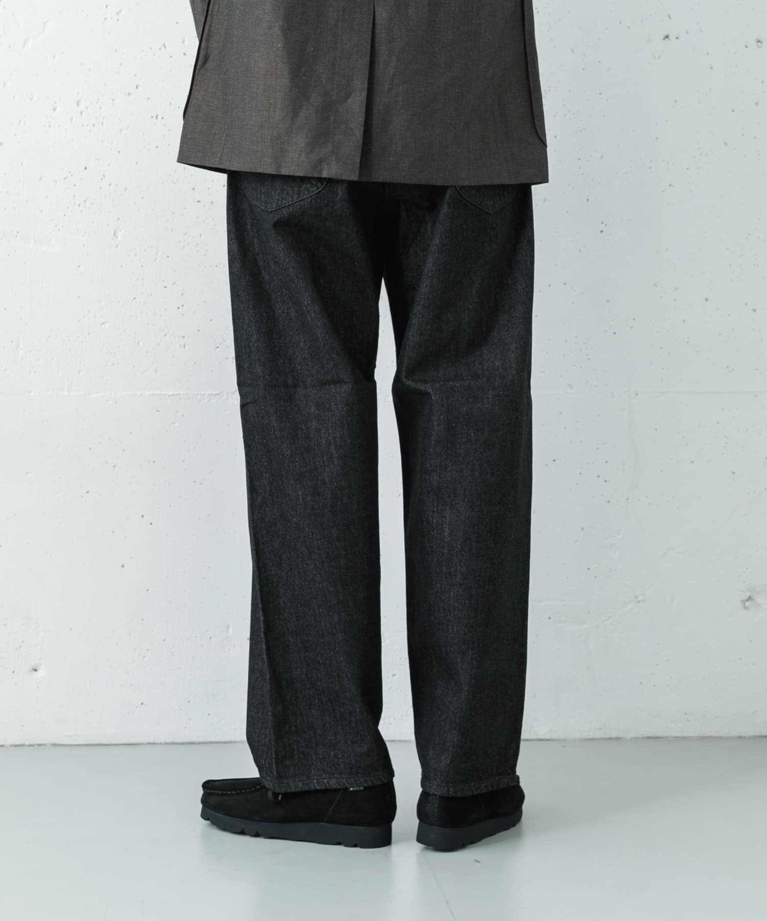 身長：185cm サイズ：32