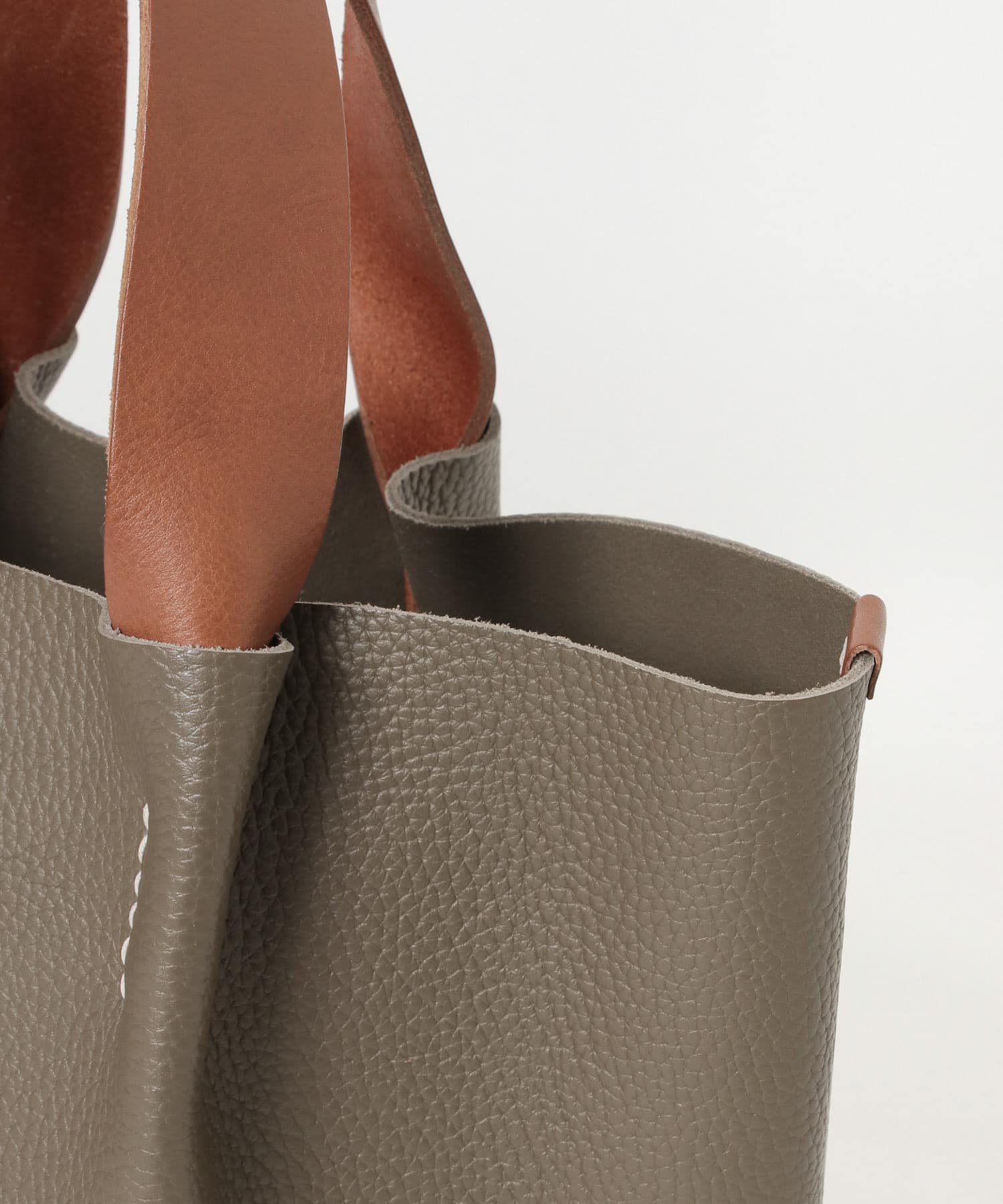 Hender Scheme　piano bag medium taupe FREE