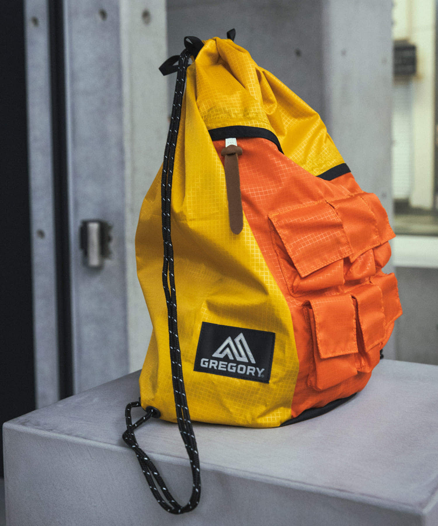 NEXUSVII.×GREGORY PARASITE KNAPSACK(FREE ORN×YEL): バッグ｜URBAN