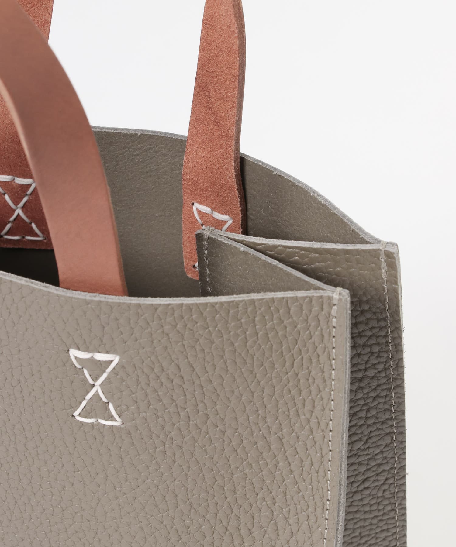 Hender Scheme　paper bag small taupe FREE