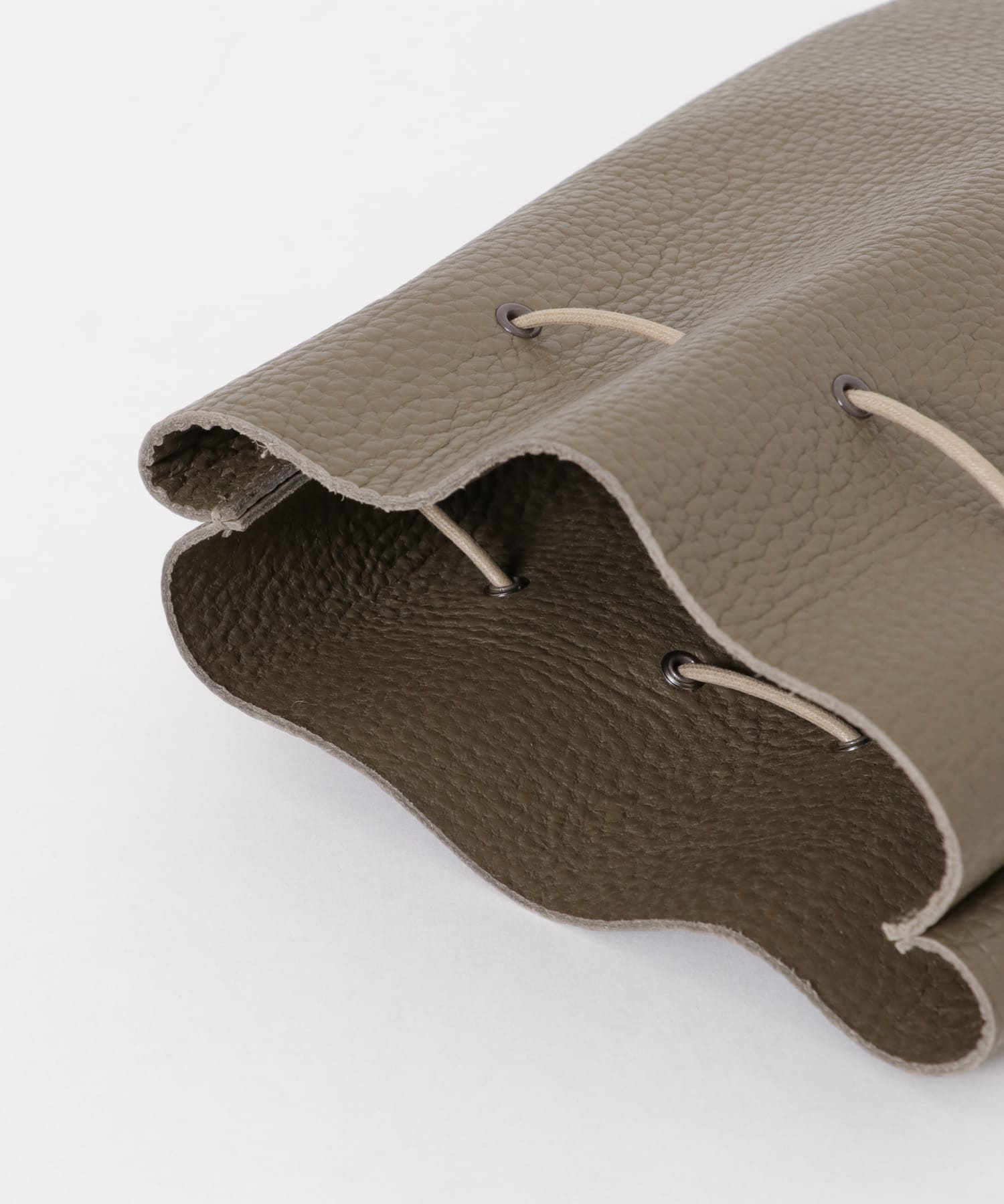 Hender Scheme　ZACC taupe FREE