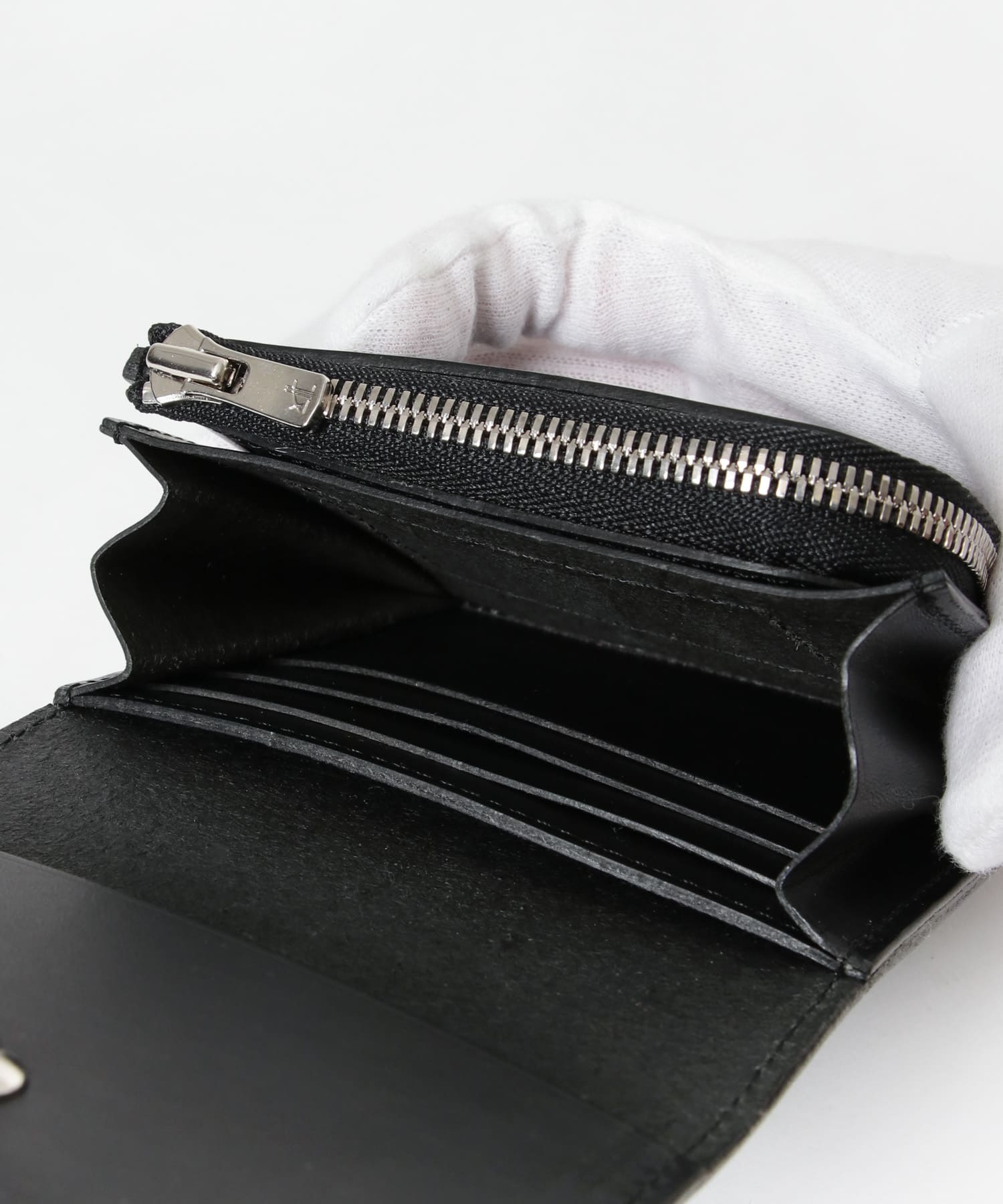 Hender Scheme　billfold black FREE