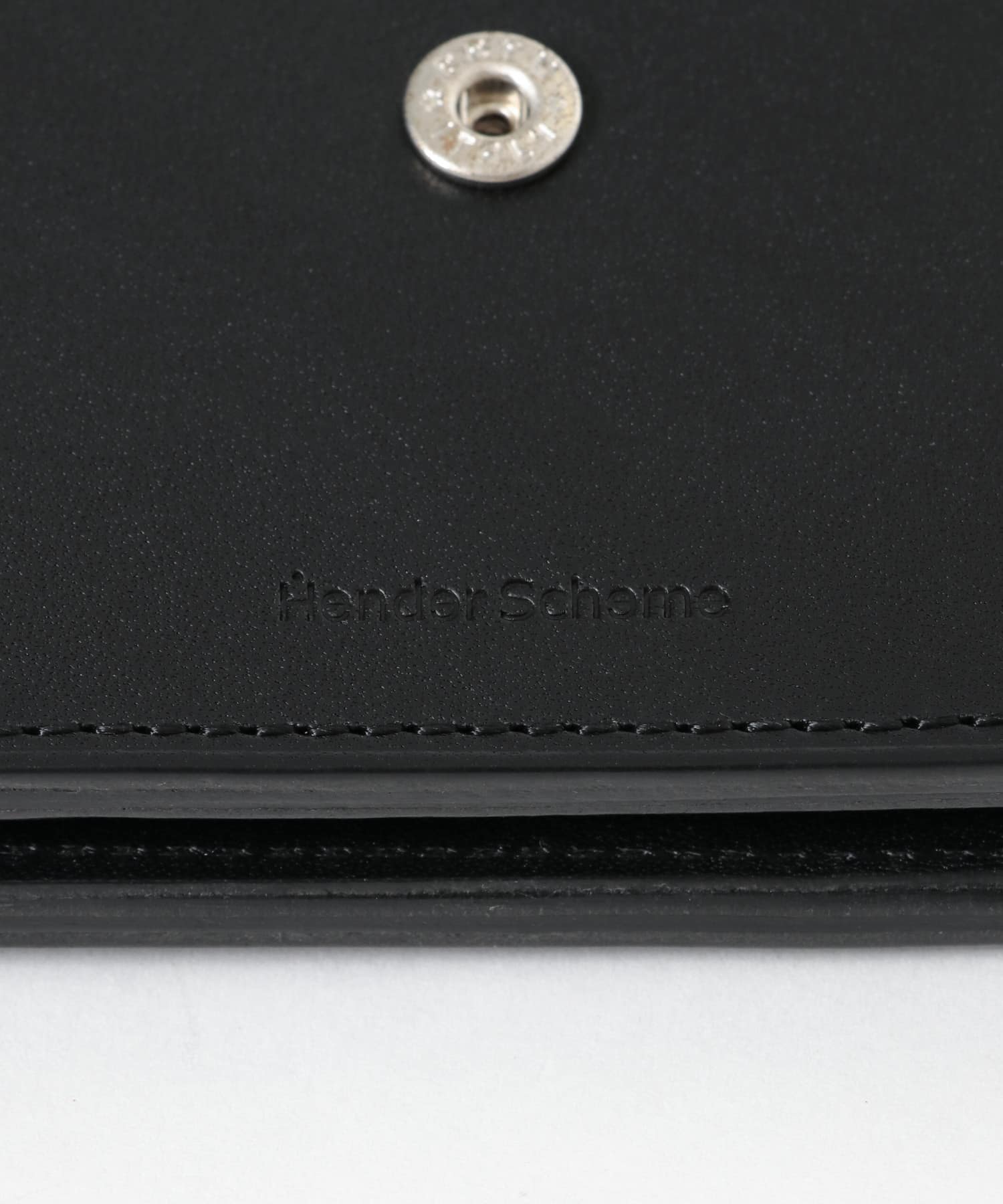 Hender Scheme　billfold black FREE