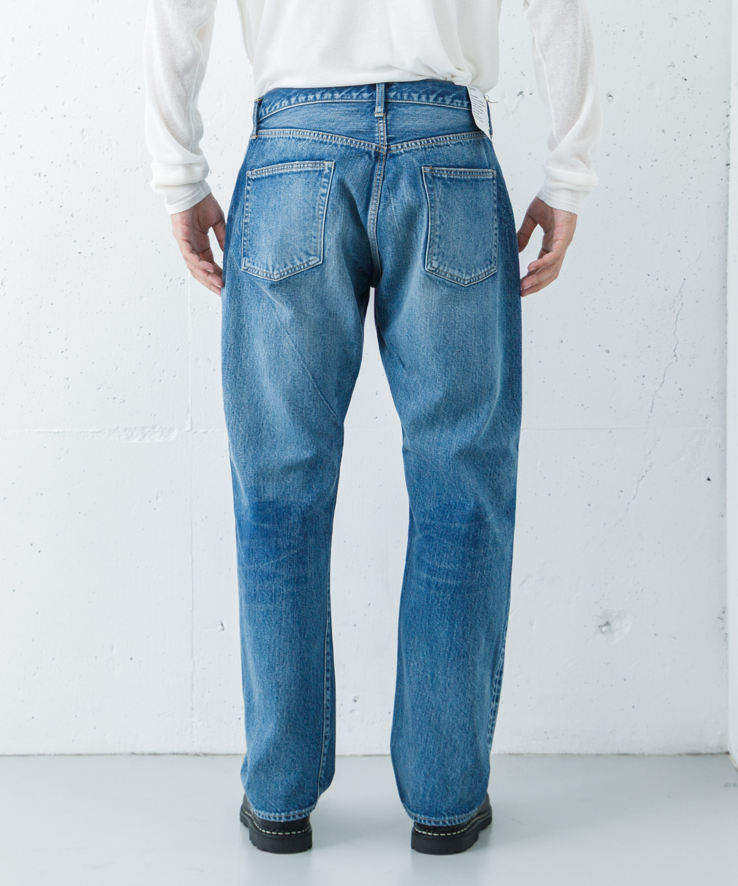 身長：185cm サイズ：34