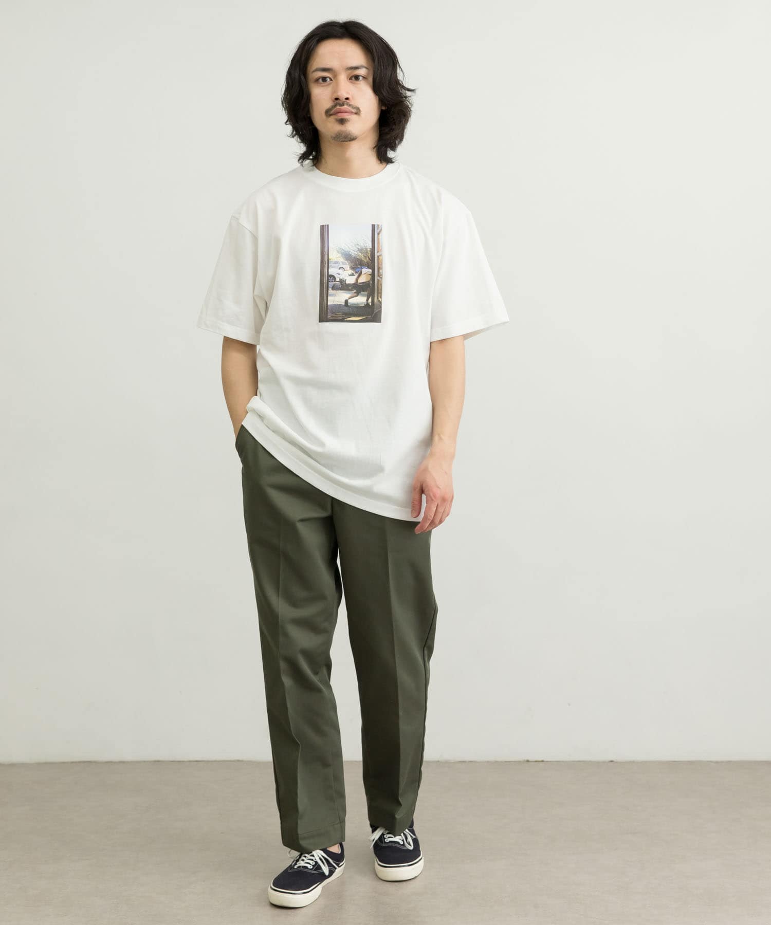 KHAKI
