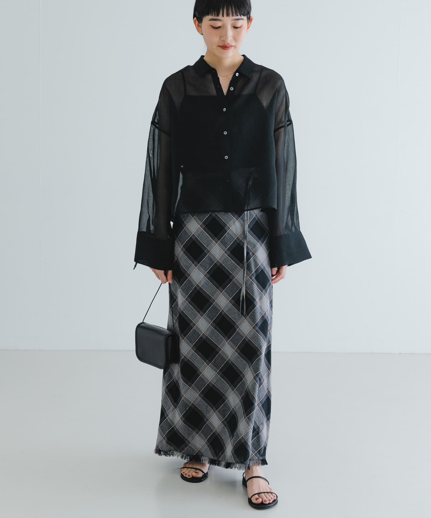 BLK×BRN