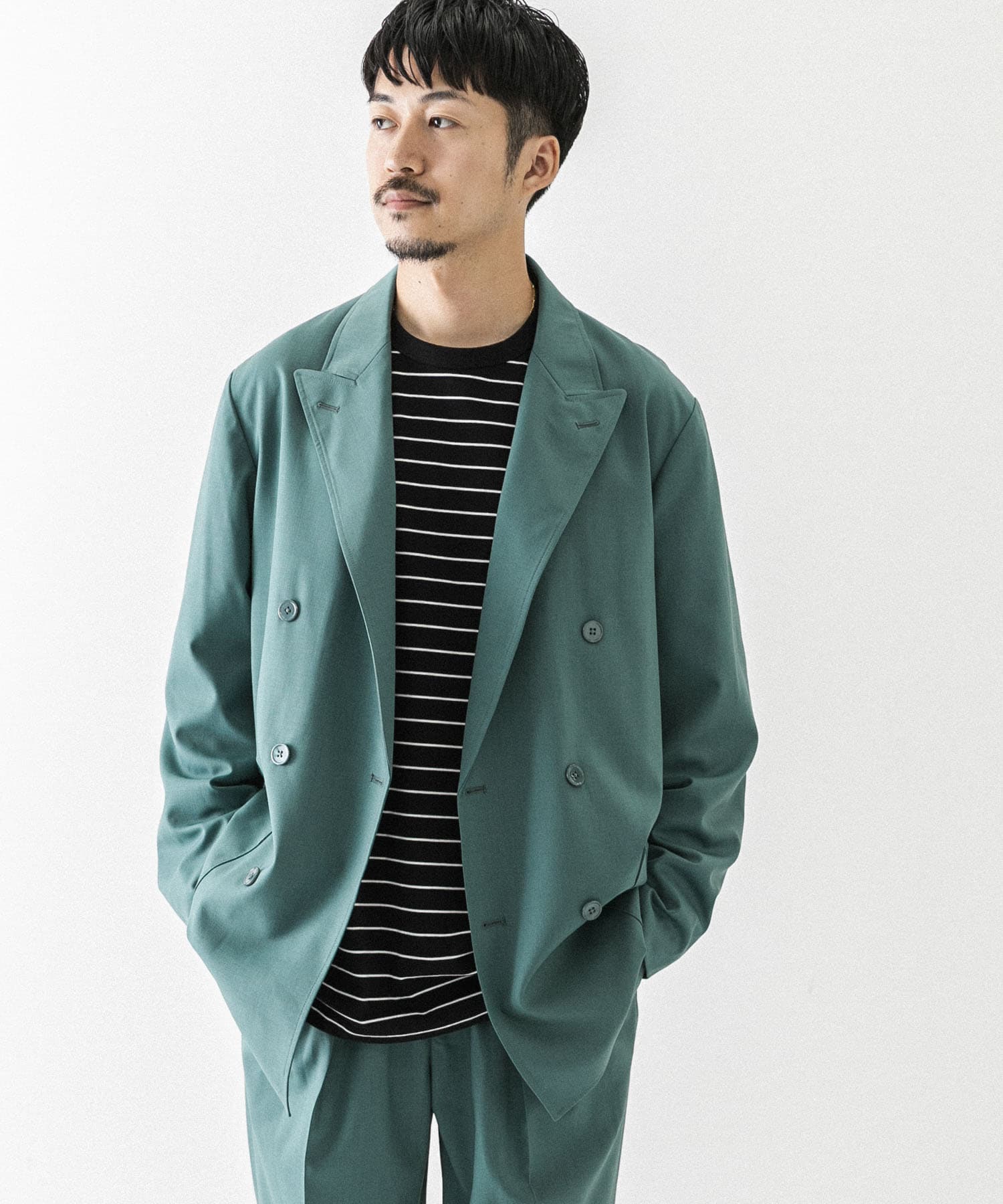 GREEN