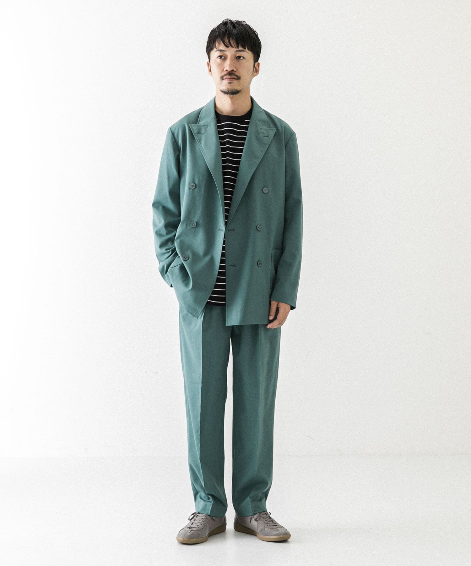GREEN