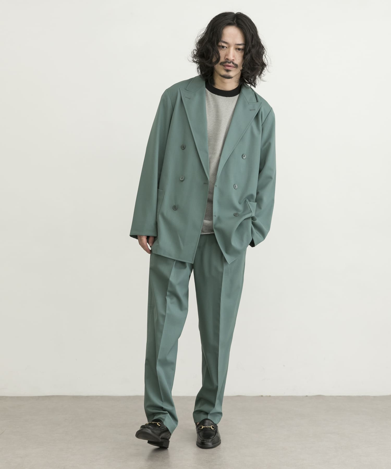 GREEN