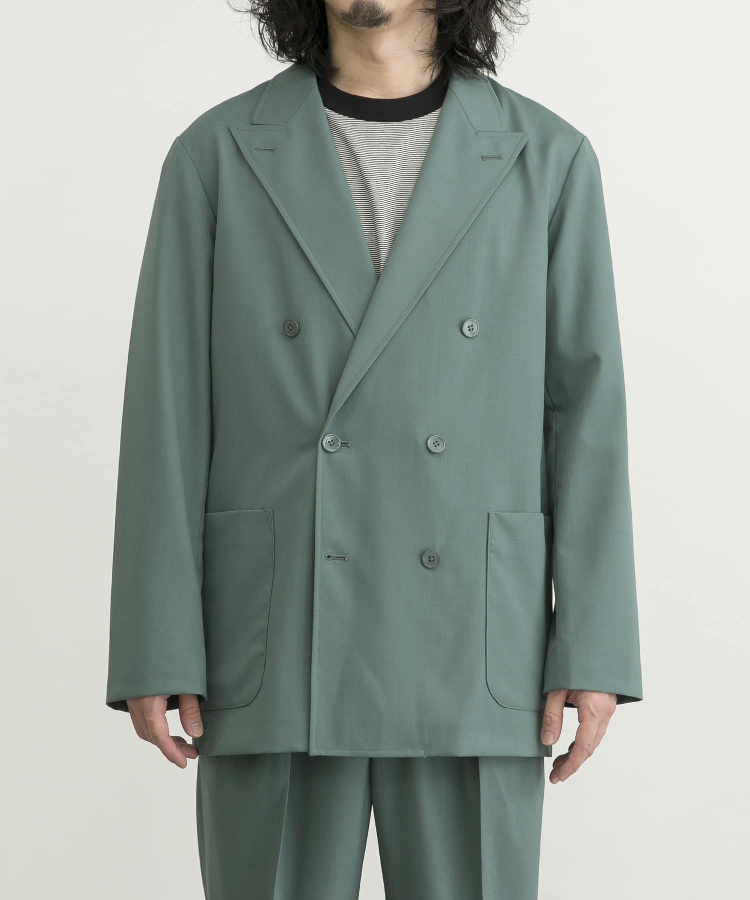 GREEN