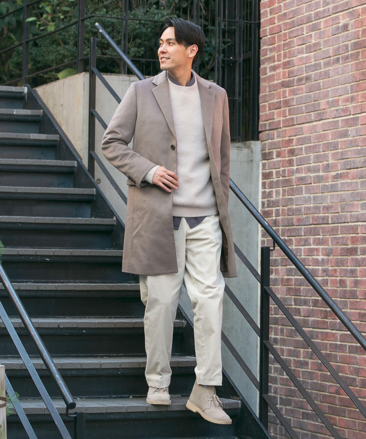 TAUPE