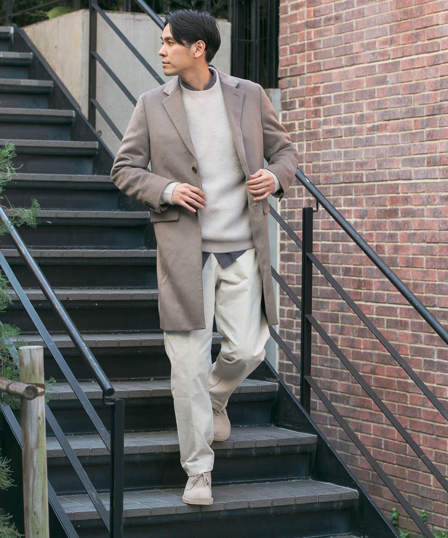 TAUPE