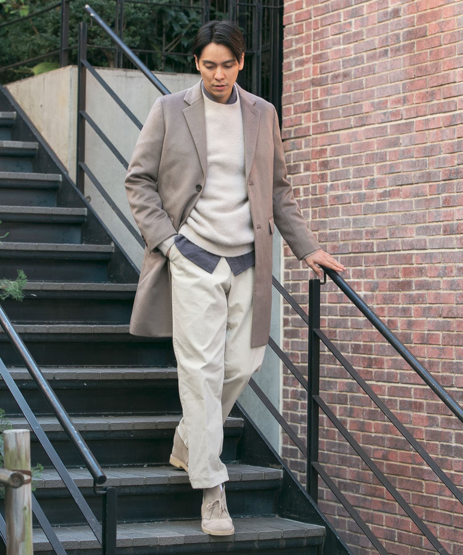 TAUPE