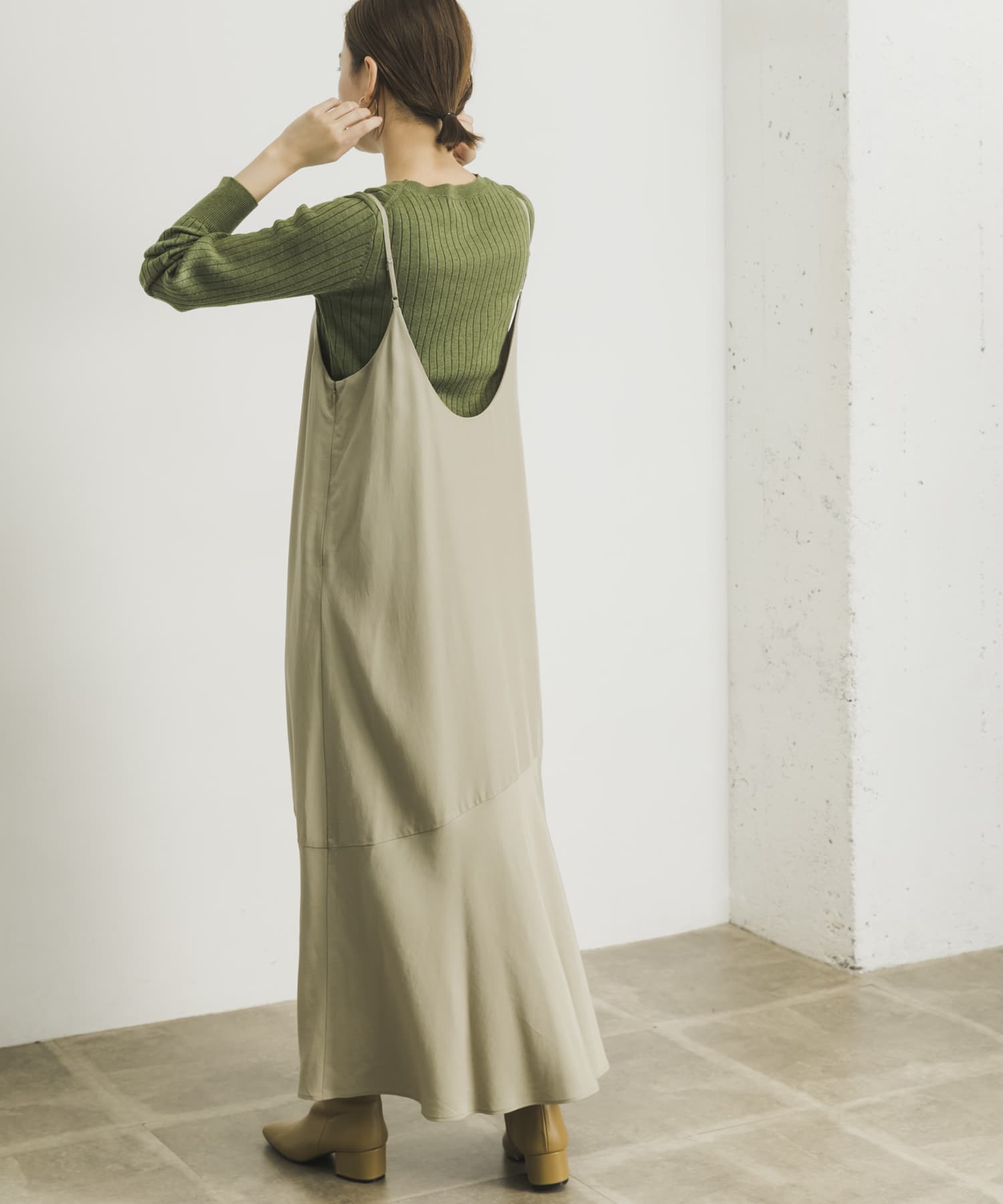 SAND BEIGE