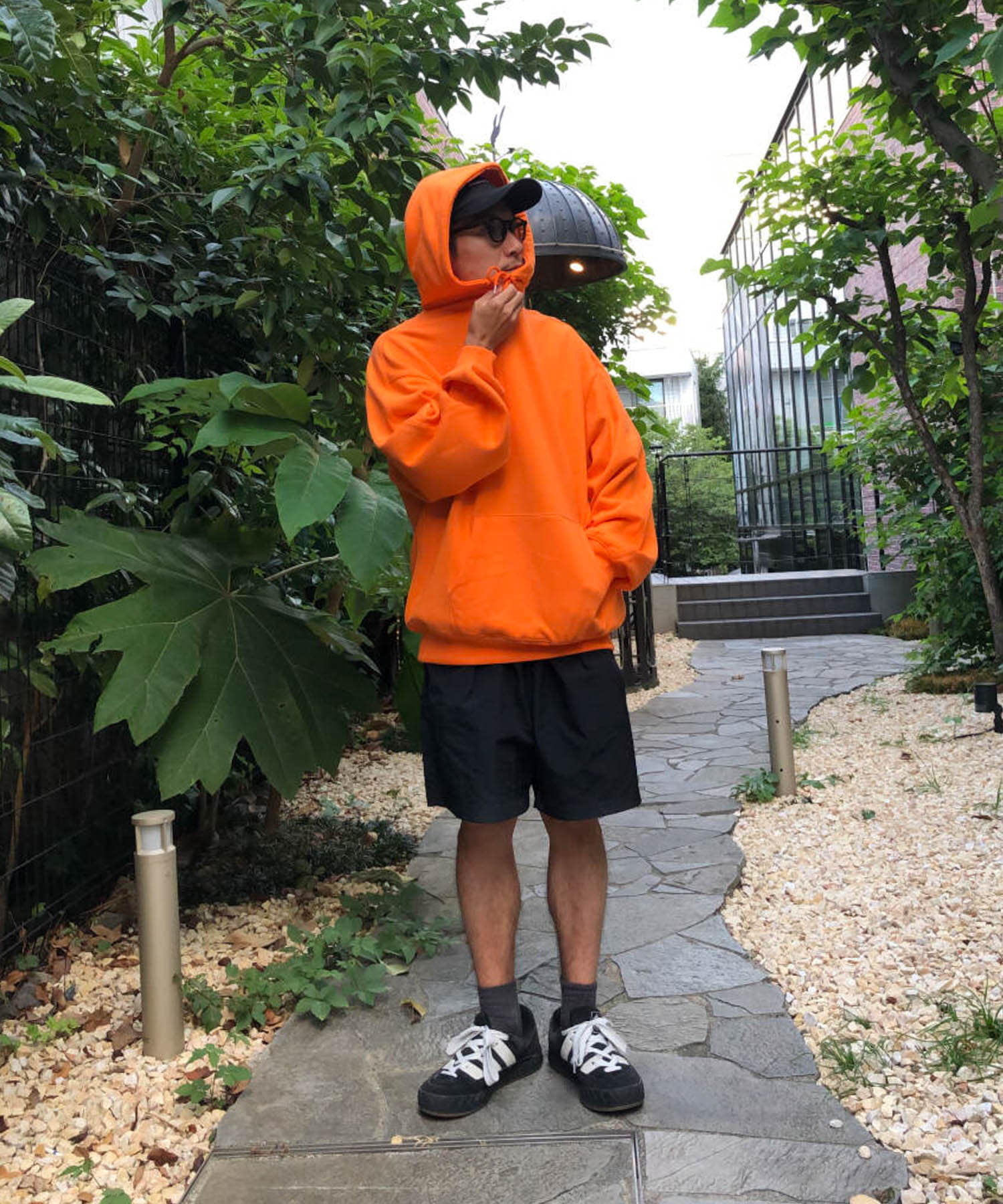 ORANGE