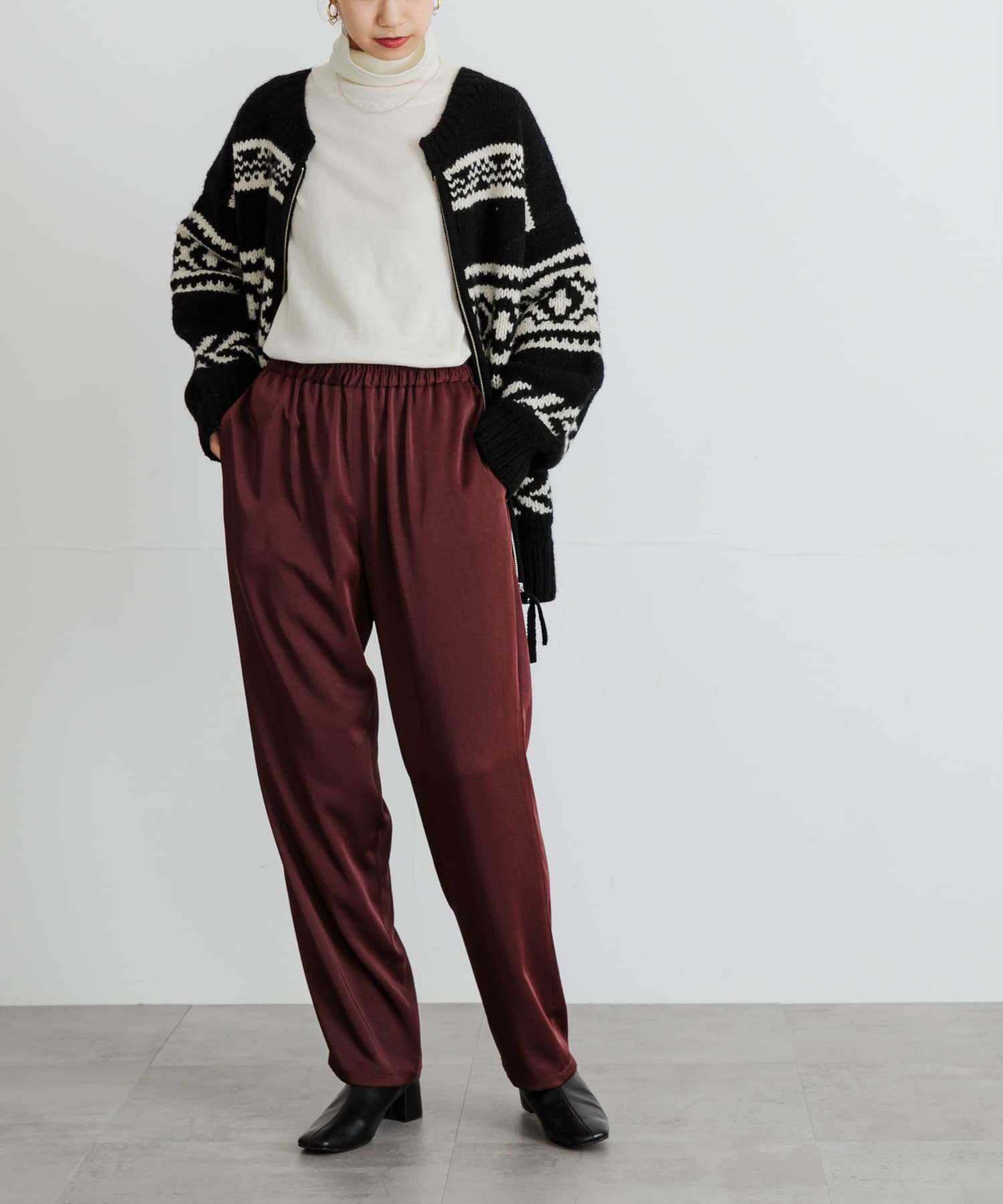 さゆです サテンイージーパンツ(36 BORDEAUX): ボトム｜URBAN RESEARCH