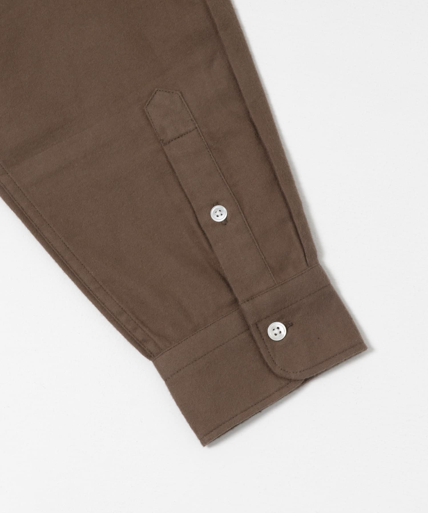 『UR TECH』バンドカラーシャツ BROWN S